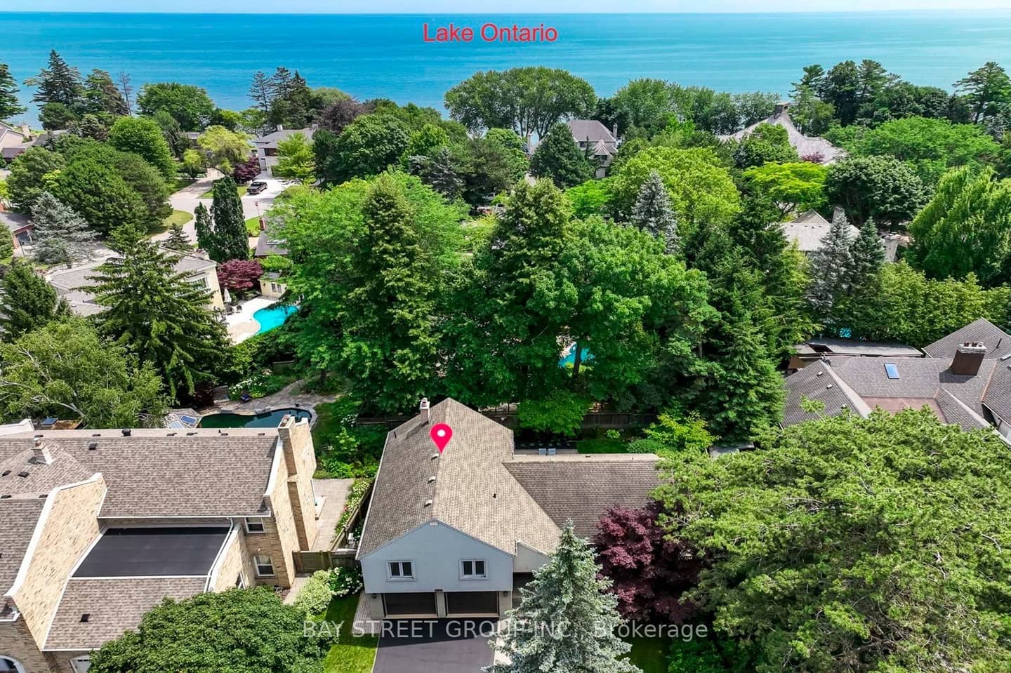 2234 Bennington Gate, Oakville, ON L6J 5Z5