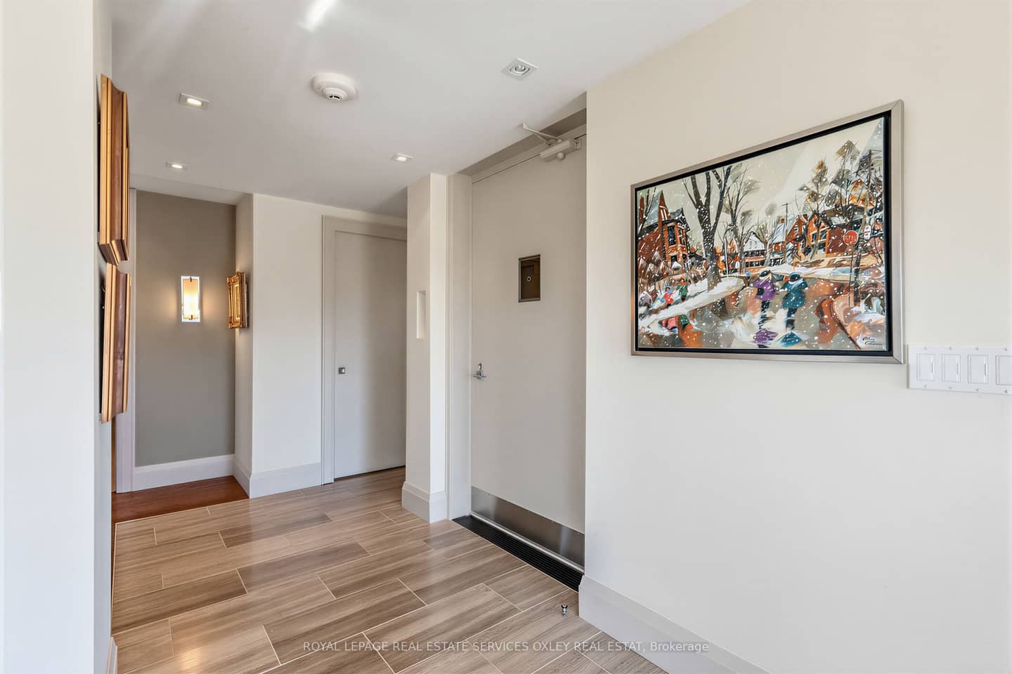 423 Avenue Road 8, Toronto, ON M4V 2H7