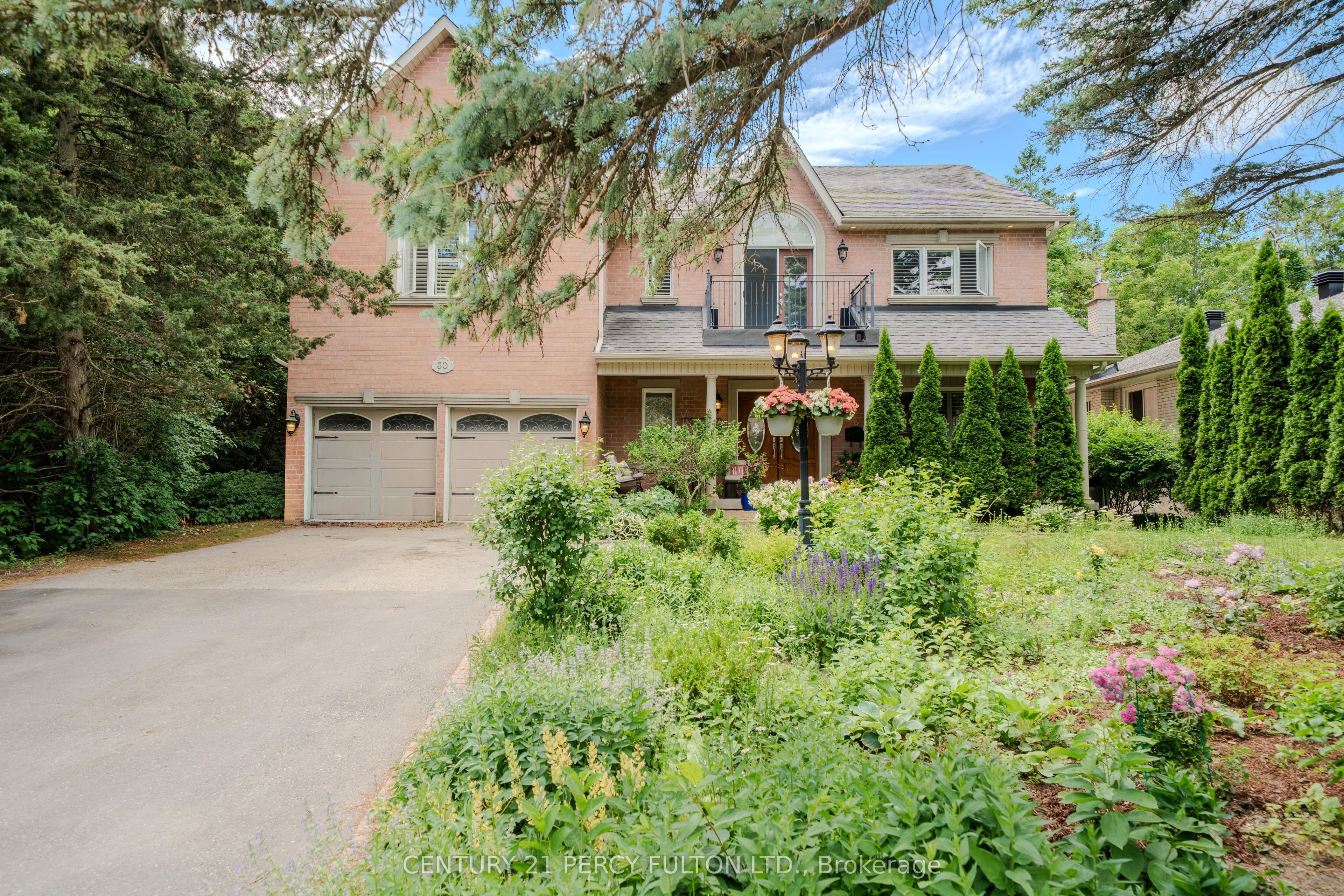 30 Willowgate Drive, Markham, ON L3P 1G3