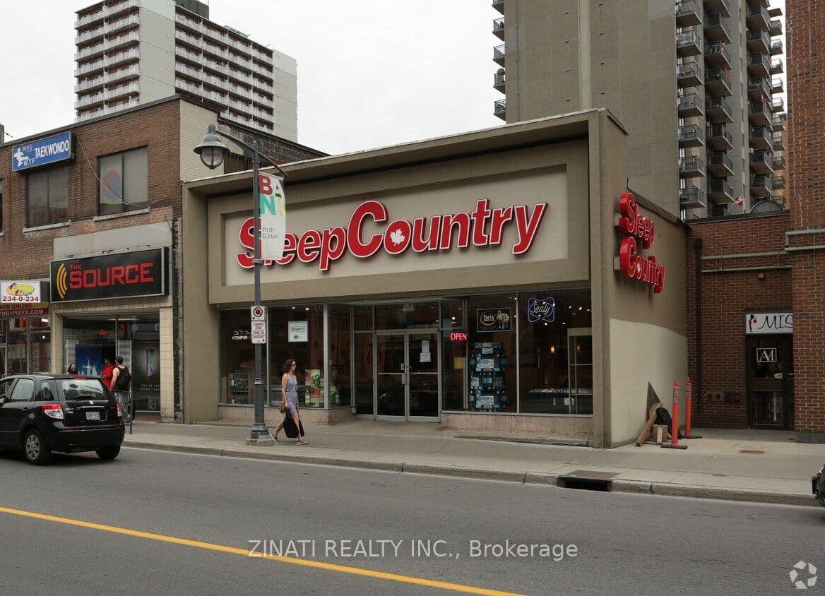 282 Bank Street, Ottawa Centre, ON K2P 1X6