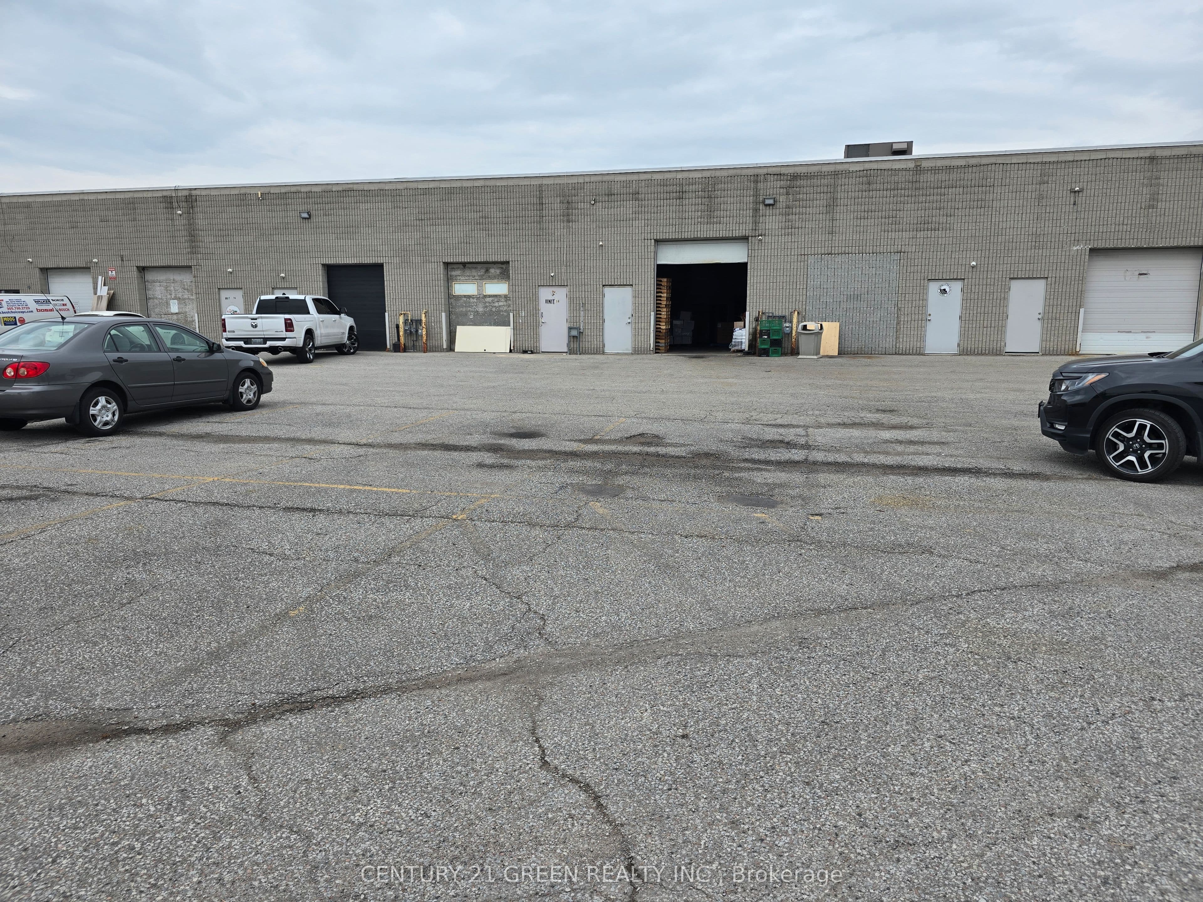 7955 Torbram Road 17, Brampton, ON L6T 5B9