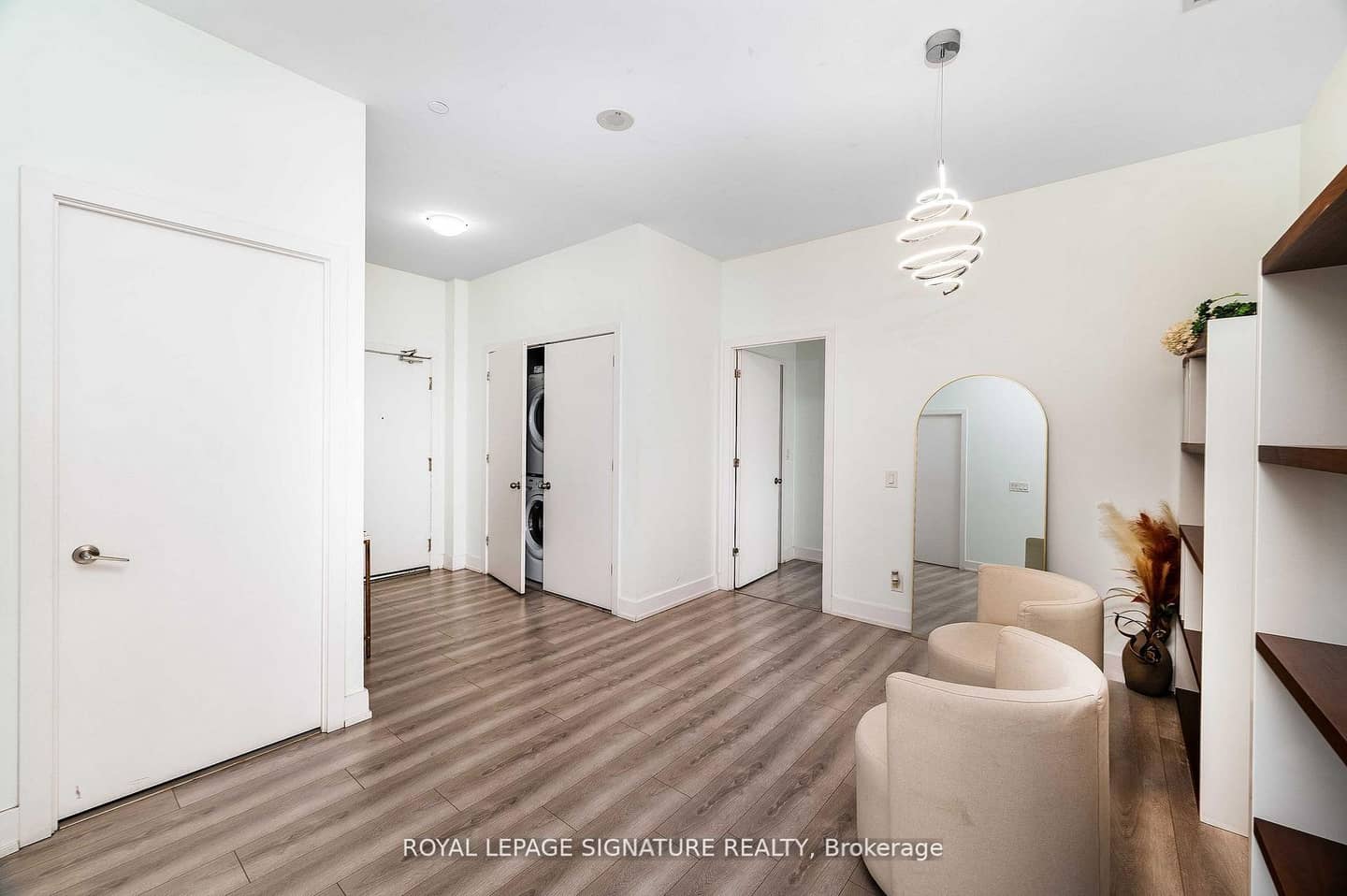 4011 Brickstone Mews PH4, Mississauga, ON L5B 0G3
