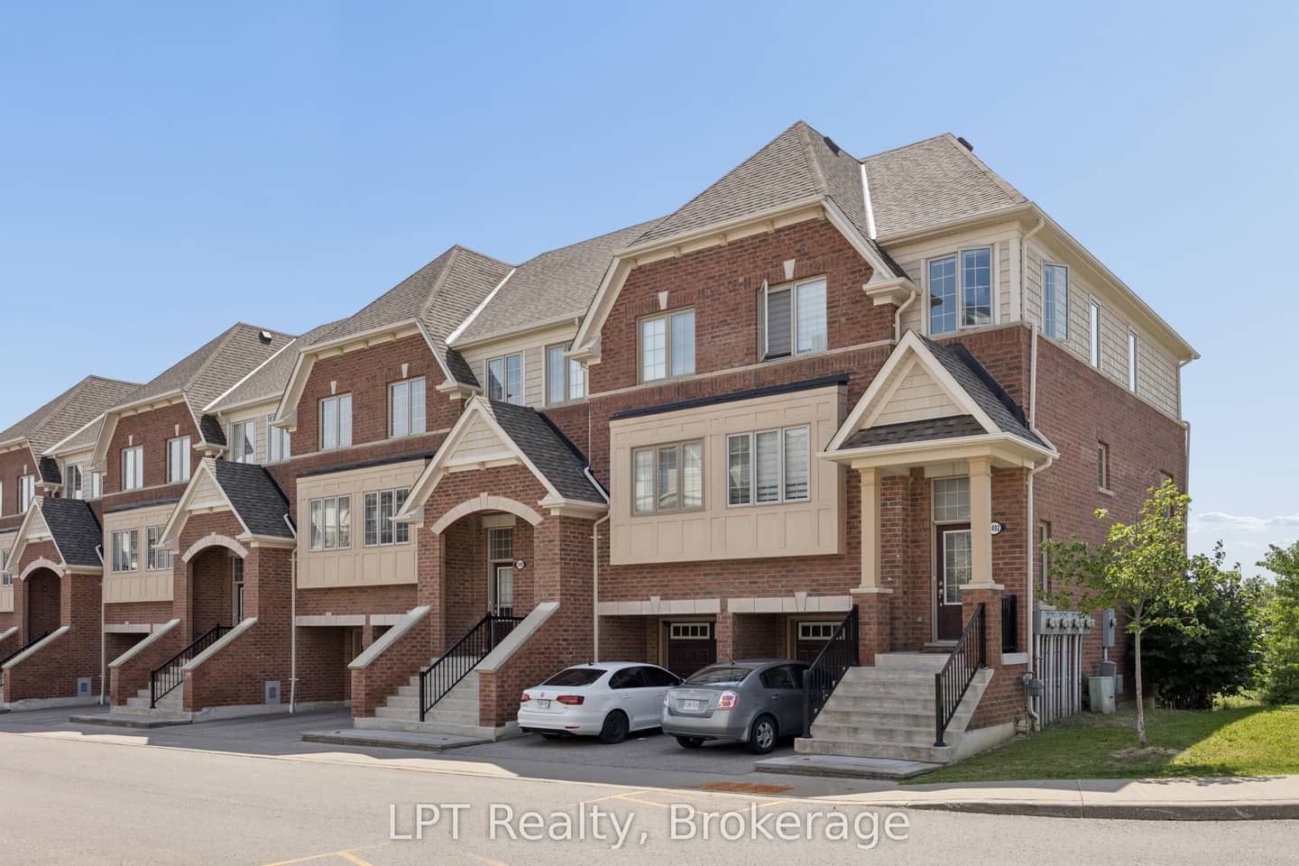 2488 Bromus Path, Oshawa, ON L1L 0K7