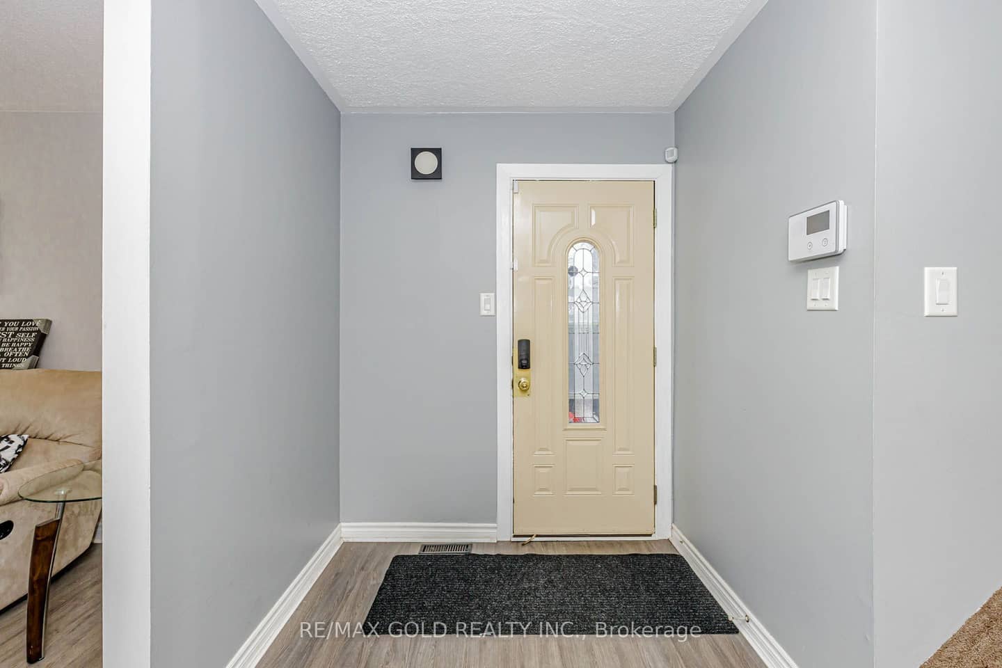 44 Deloraine Drive, Brampton, ON L6T 1T7