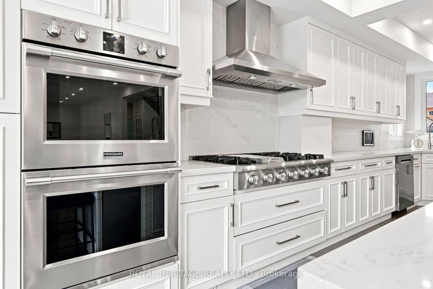 66 Rosena Lane, Uxbridge, ON L9P 1X6