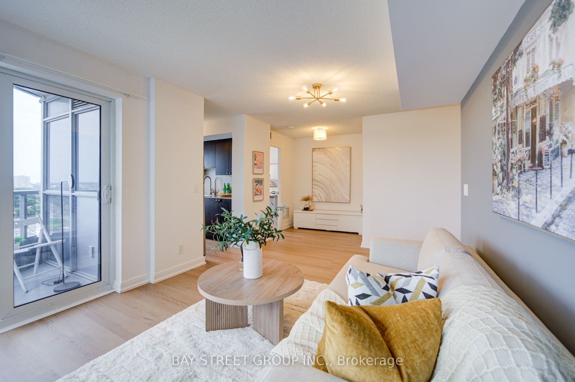 151 Village Green Square 1908, Toronto, ON M1S 0K5