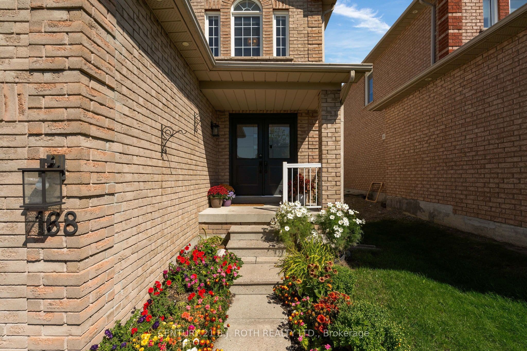 168 CUNNINGHAM Drive, Barrie, ON L4N 5R3