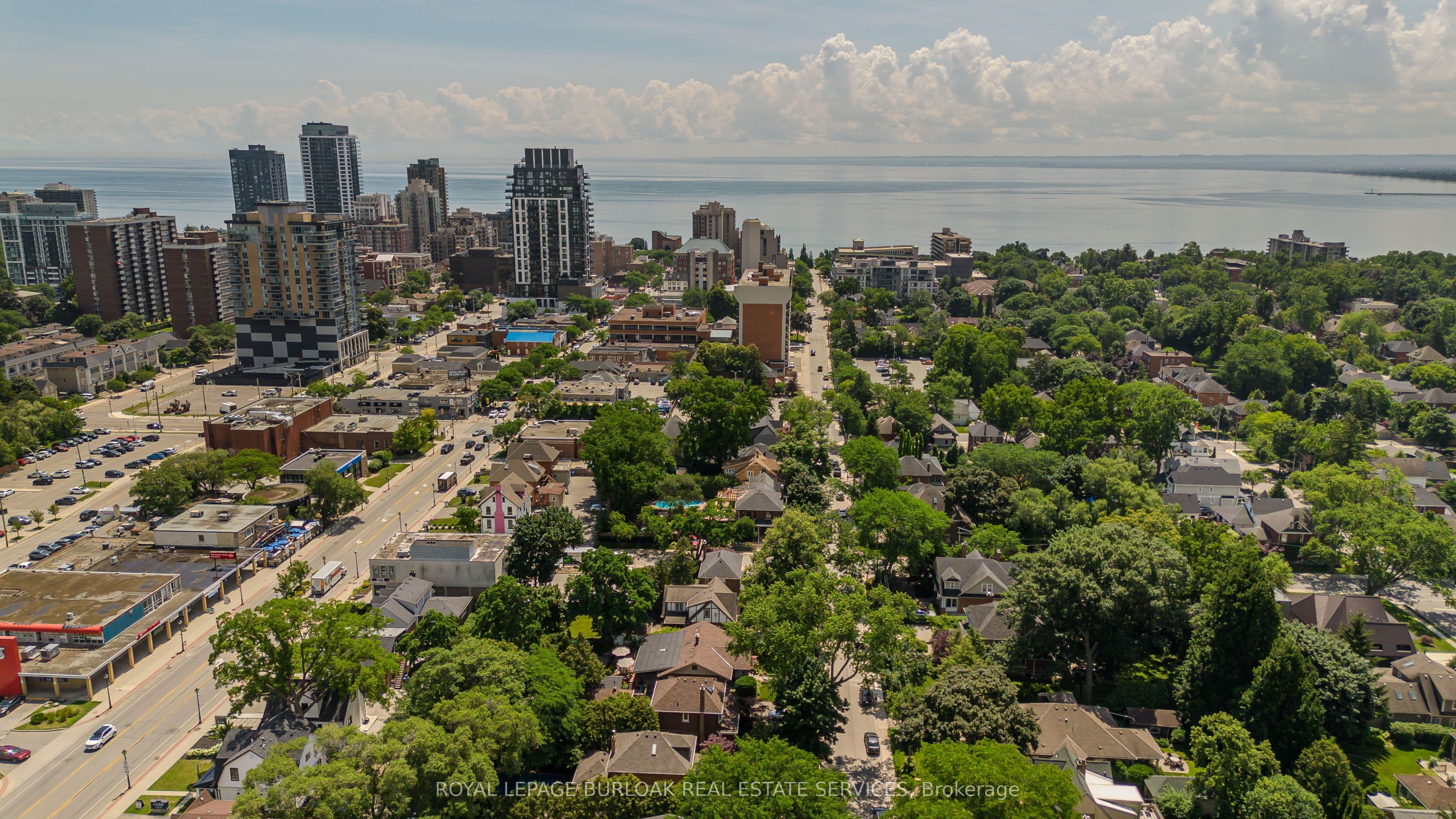 569 Locust Street, Burlington, ON L7S 1V7