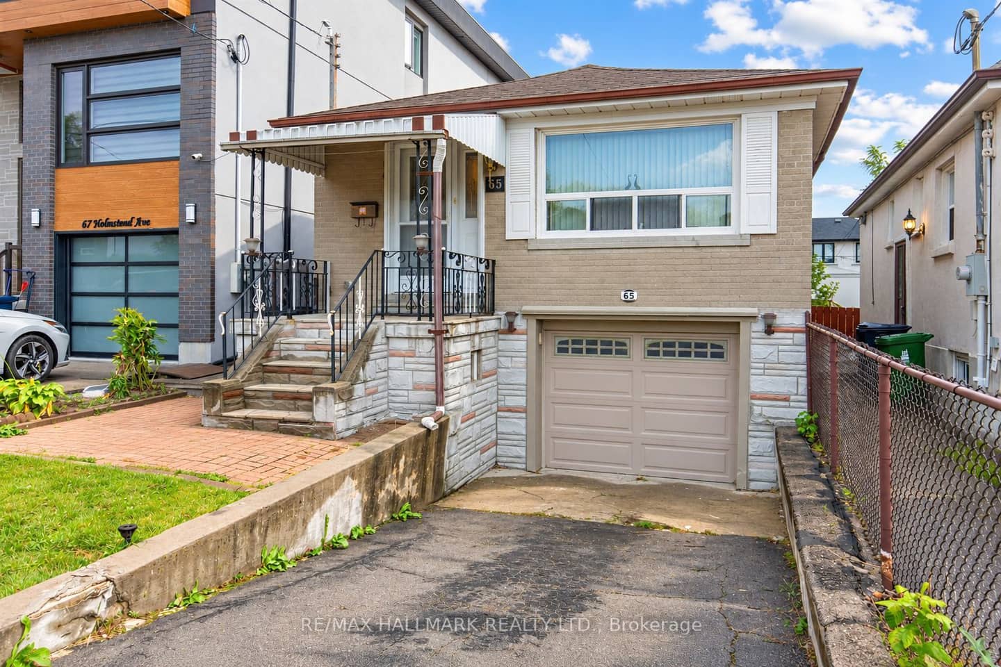 65 Holmstead Avenue, Toronto, ON M4B 1T3