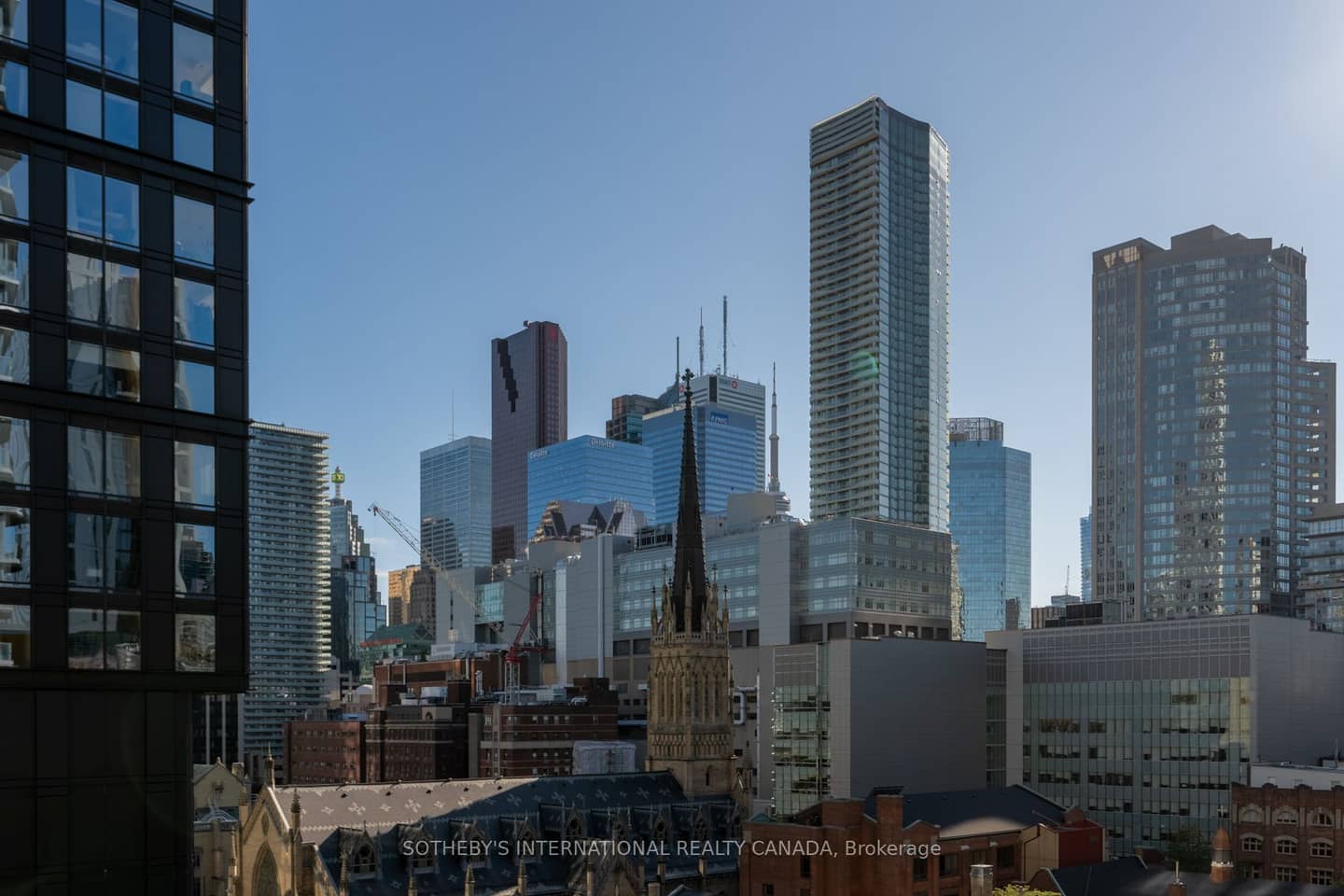 100 Dalhousie Street 907, Toronto, ON M5B 0C7