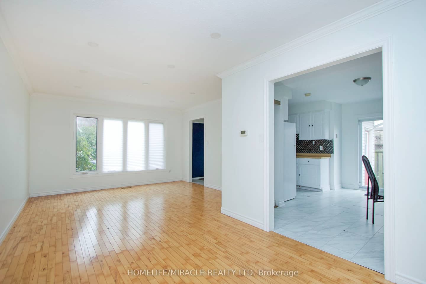 14 Pilkington Crescent, Whitby, ON L1N 6E9