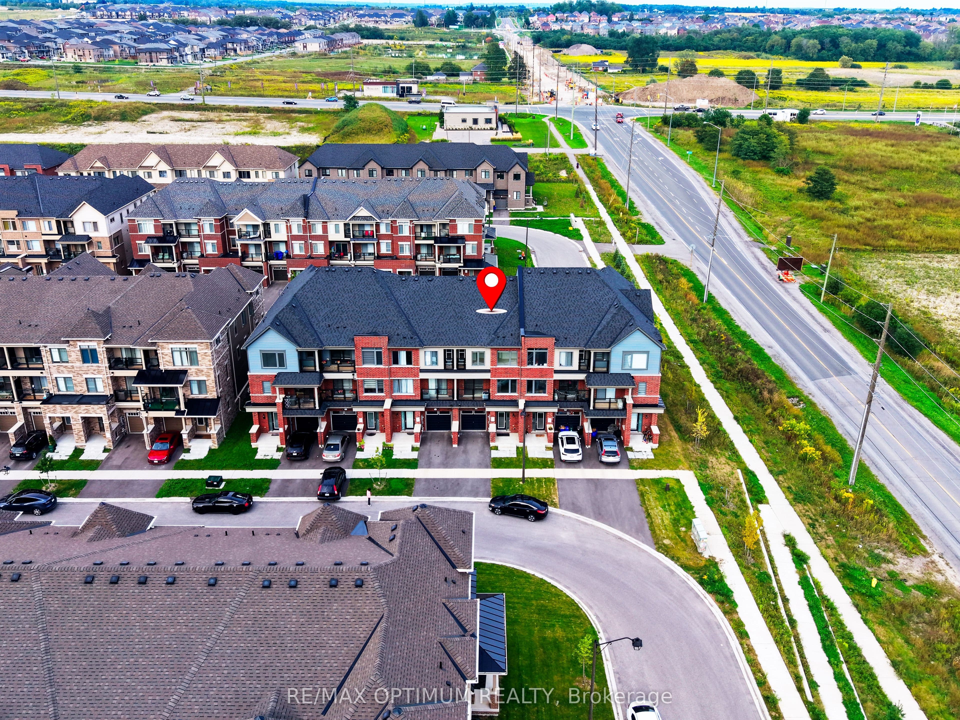 2004 Cameron Lott Crescent, Oshawa, ON L1L 0S1