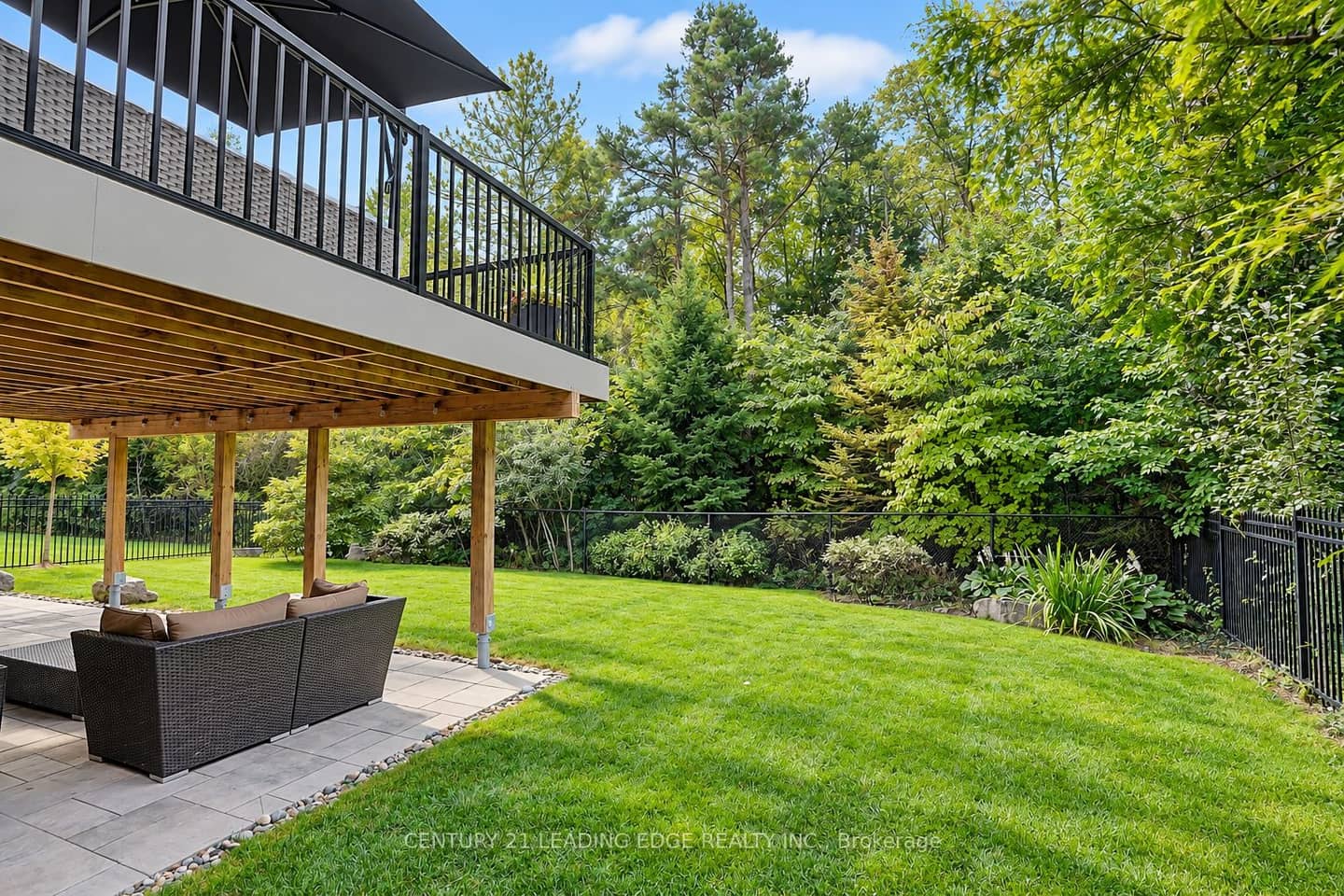 18 Pheasant Drive, Richmond Hill, ON L4E 0T5