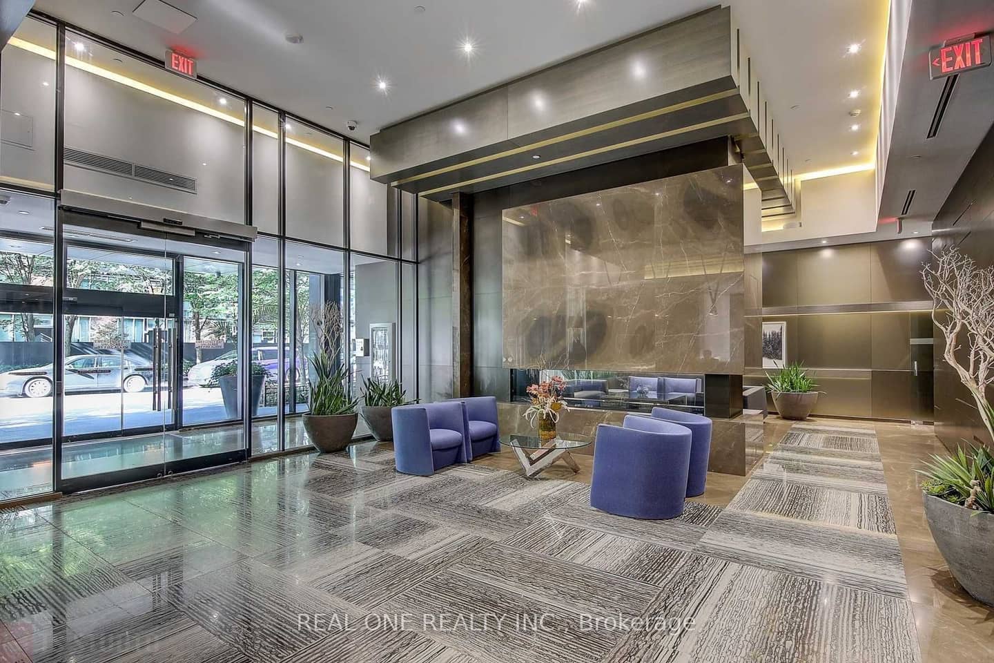 101 Charles Street E 1801, Toronto, ON M4Y 0A9