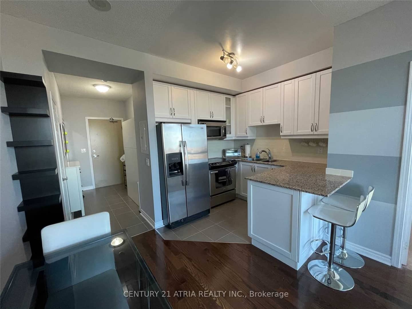 18 Holmes Avenue 1412, Toronto, ON M2N 0E1