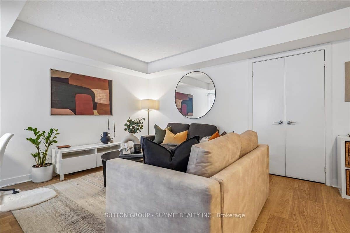 100 Western Battery Road 1012, Toronto, ON M6K 3S2