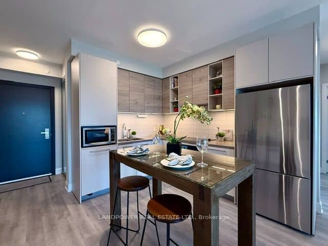 38 Gandhi Lane 2612, Markham, ON L3T 0G9