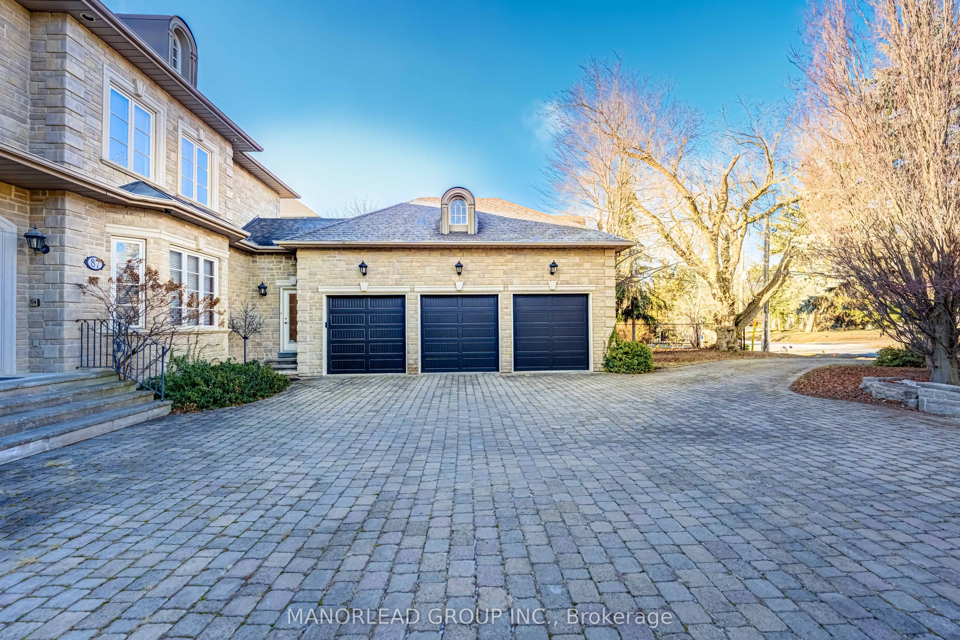 87 Arnold Avenue, Vaughan, ON L4J 1B6