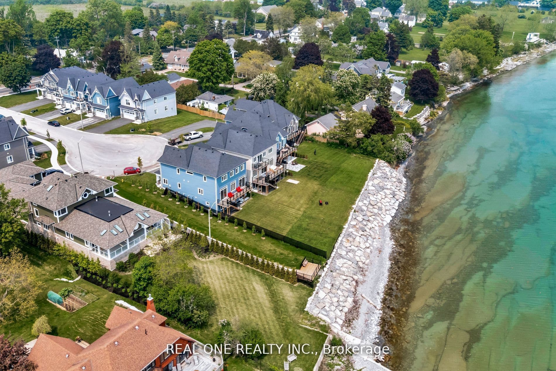 14 Twelve Trees Court, Prince Edward County, ON K0K 3L0