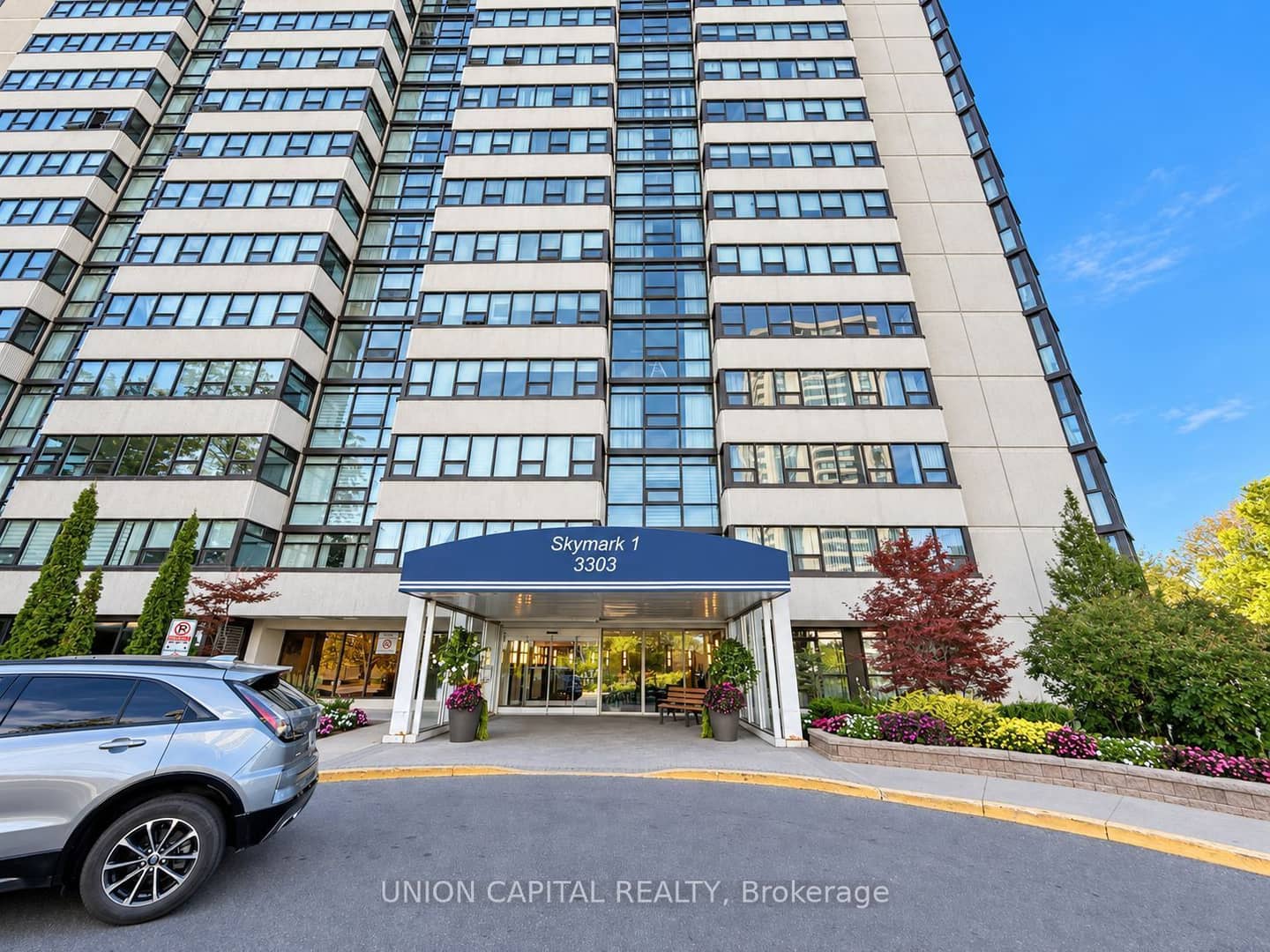 3303 Don Mills Road 1402, Toronto, ON M2J 4T6