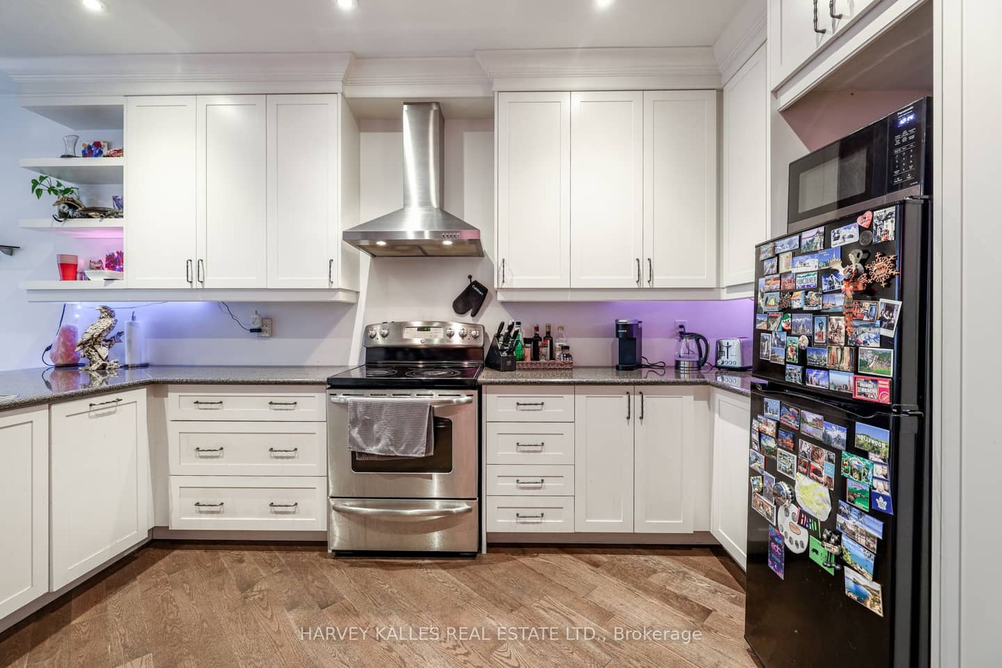 530 Richmond Street W, Toronto, ON M5V 1Y4