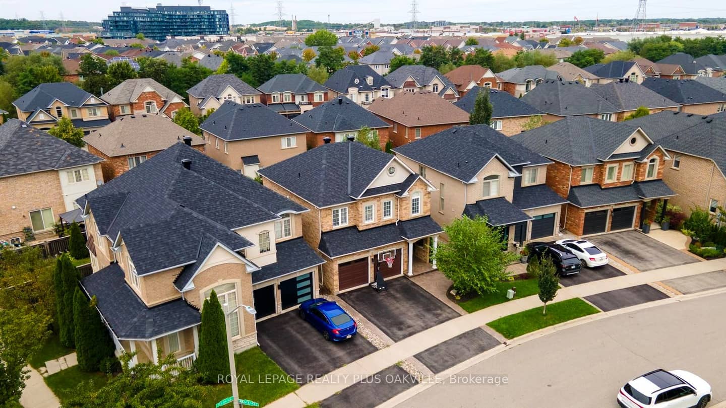 3119 Hedges Drive, Burlington, ON L7M 0E3