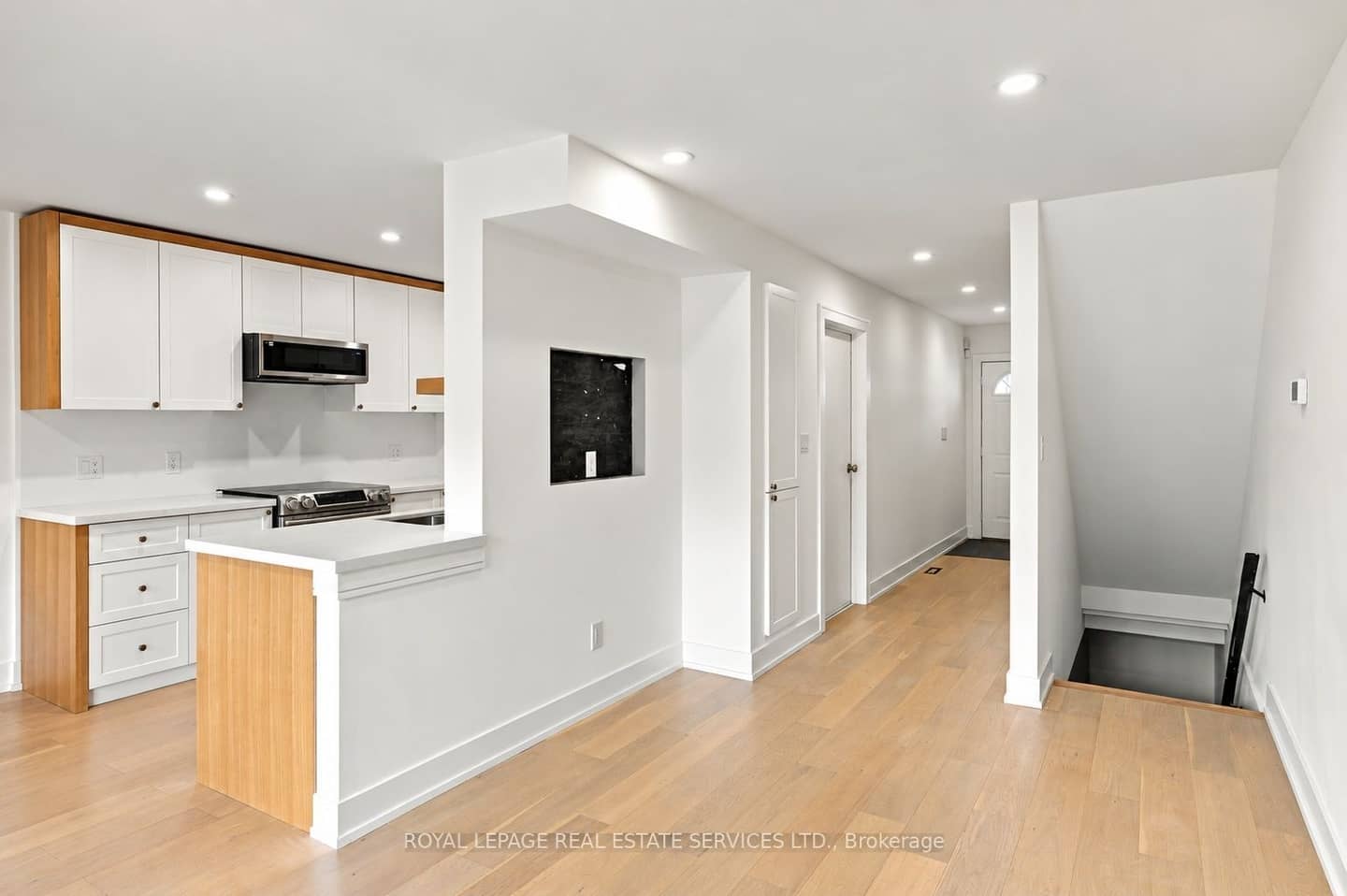 400 Mississauga Valley Boulevard 53, Mississauga, ON L5A 3N6