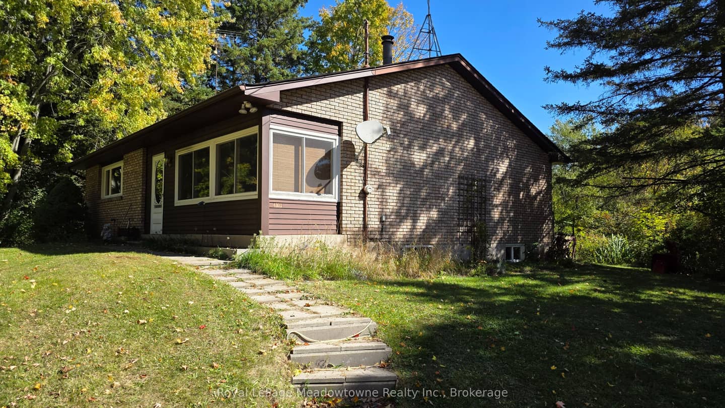 4202 15 Side Road, Milton, ON L0P 1B0