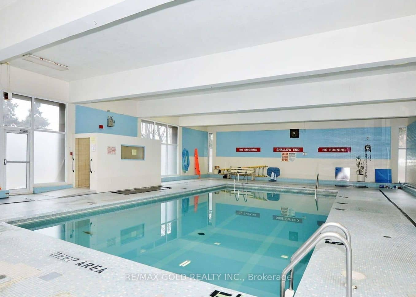 390 Dixon Road 1603, Toronto, ON M9R 1T4