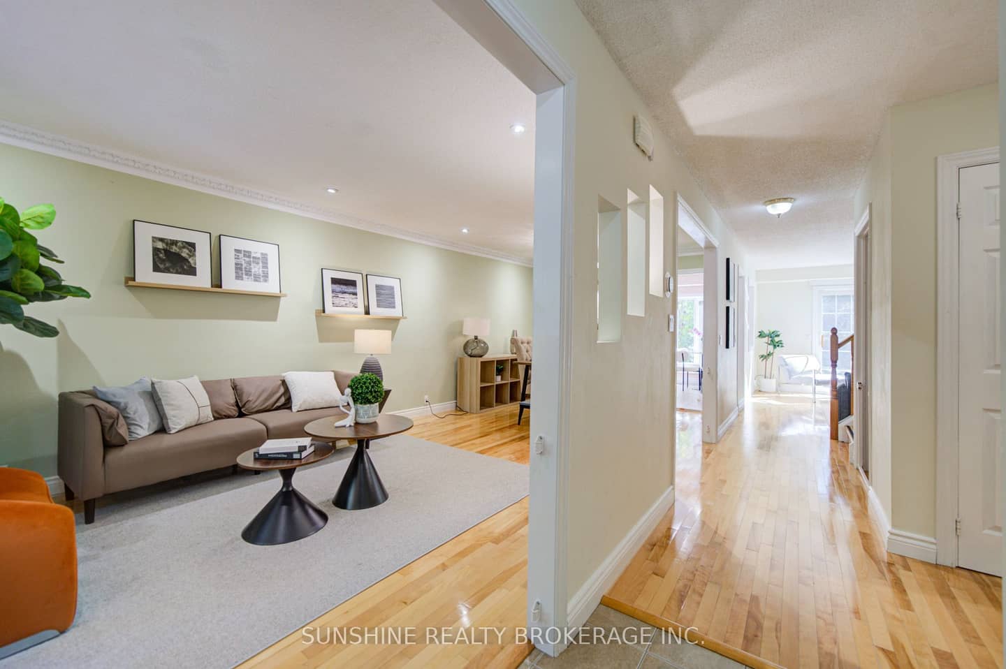 53 Vanessa Road, Markham, ON L3R 4W1