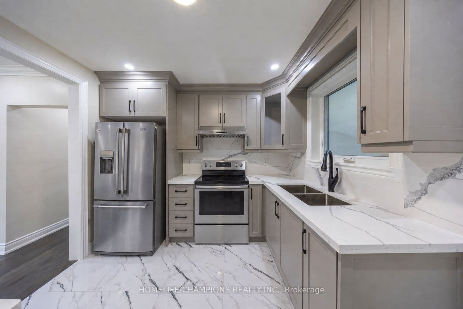 1083 Birchmount Road, Toronto, ON M1K 1S6