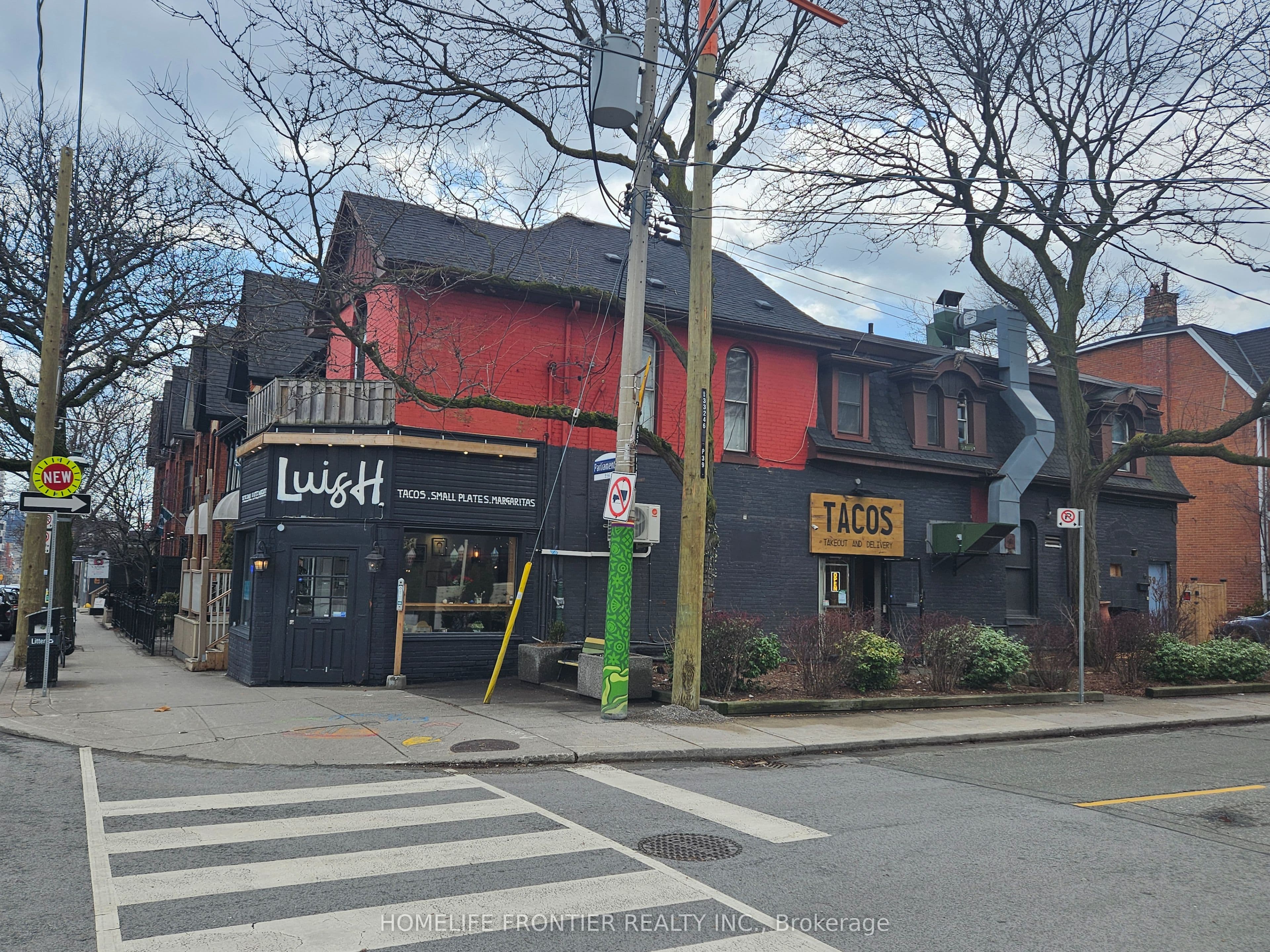 556 Parliament Street, Toronto, ON M4X 1P6