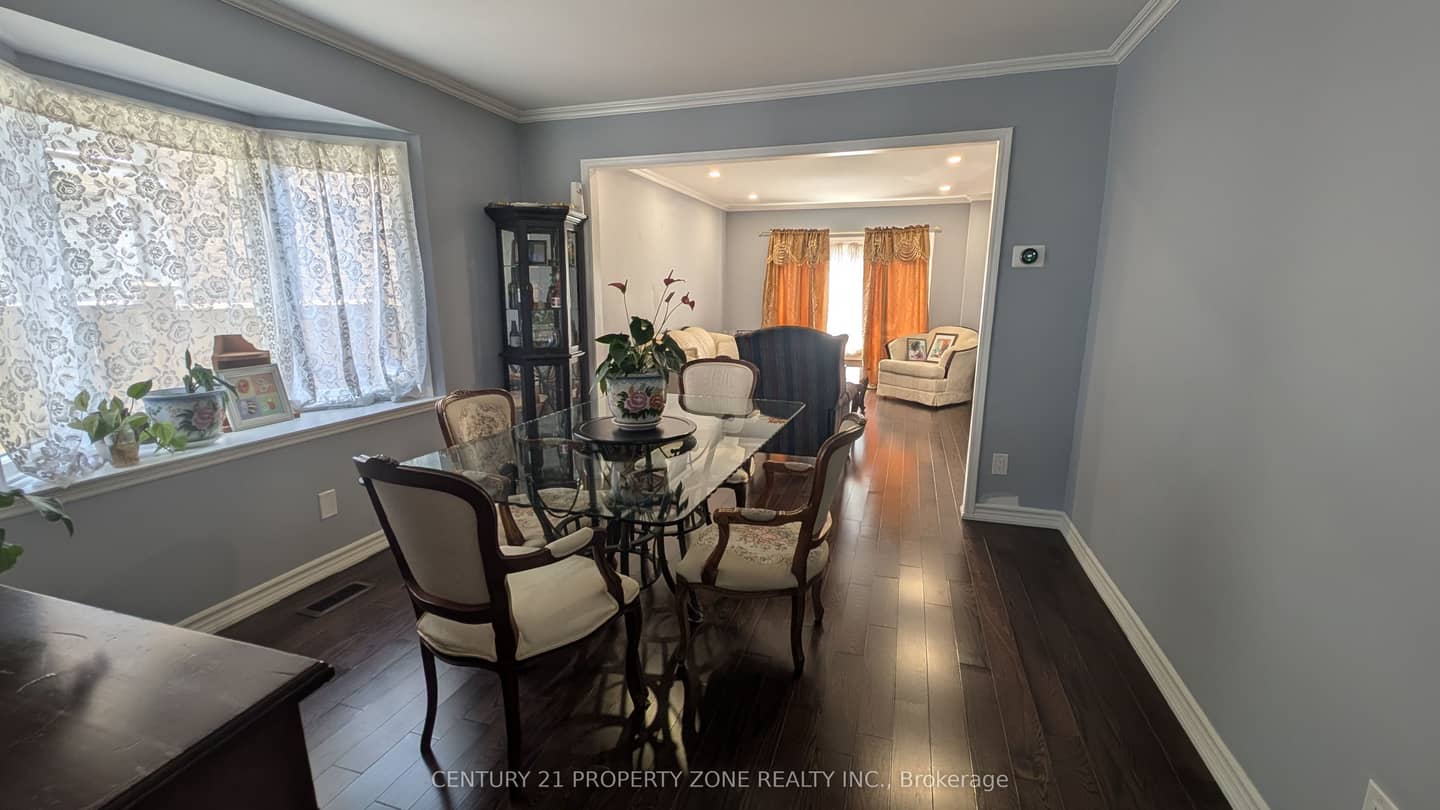9 Corkett Drive, Brampton, ON L6X 3H7