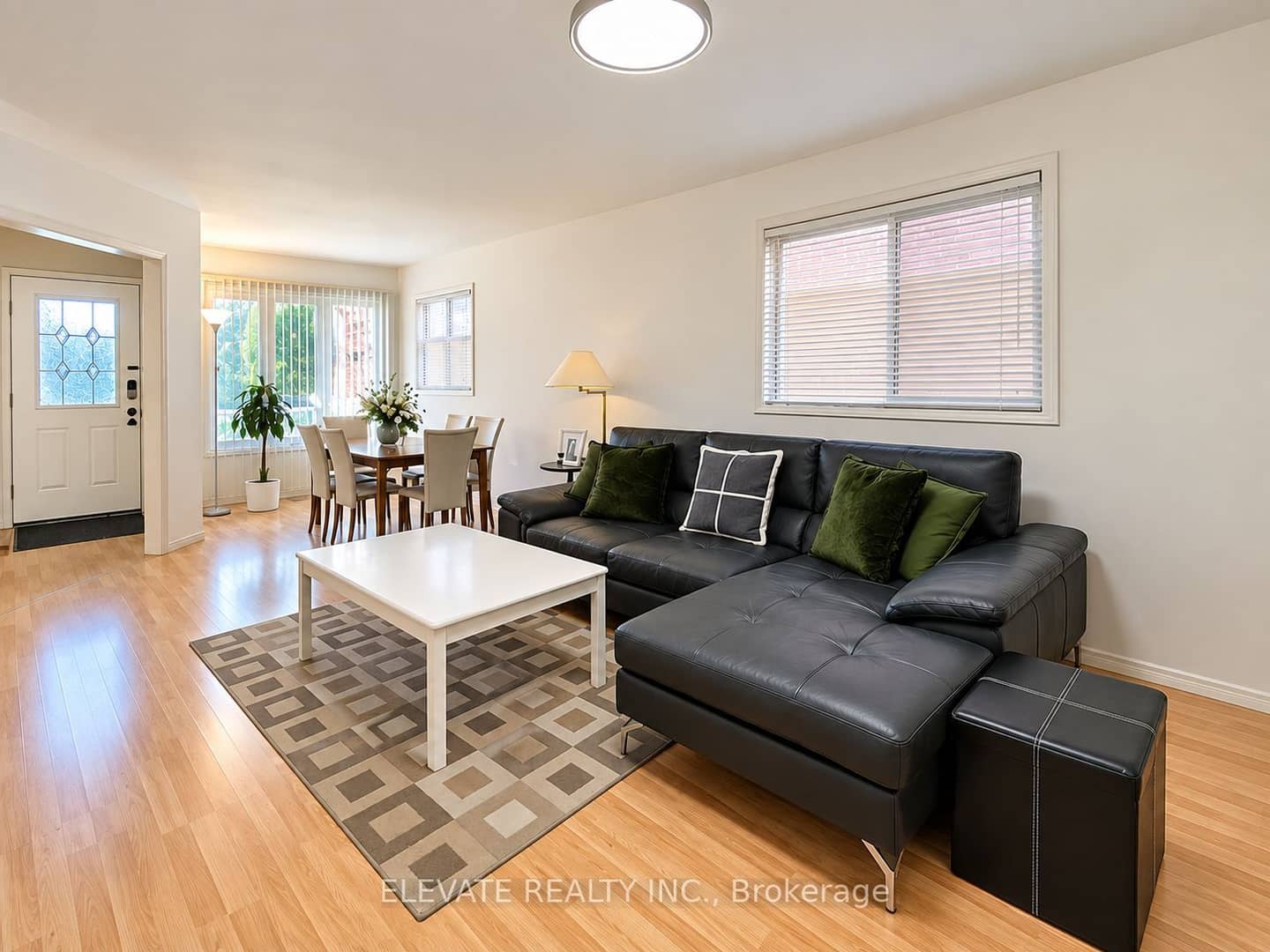 1395 Ferncliff Circle, Pickering, ON L1X 2N9