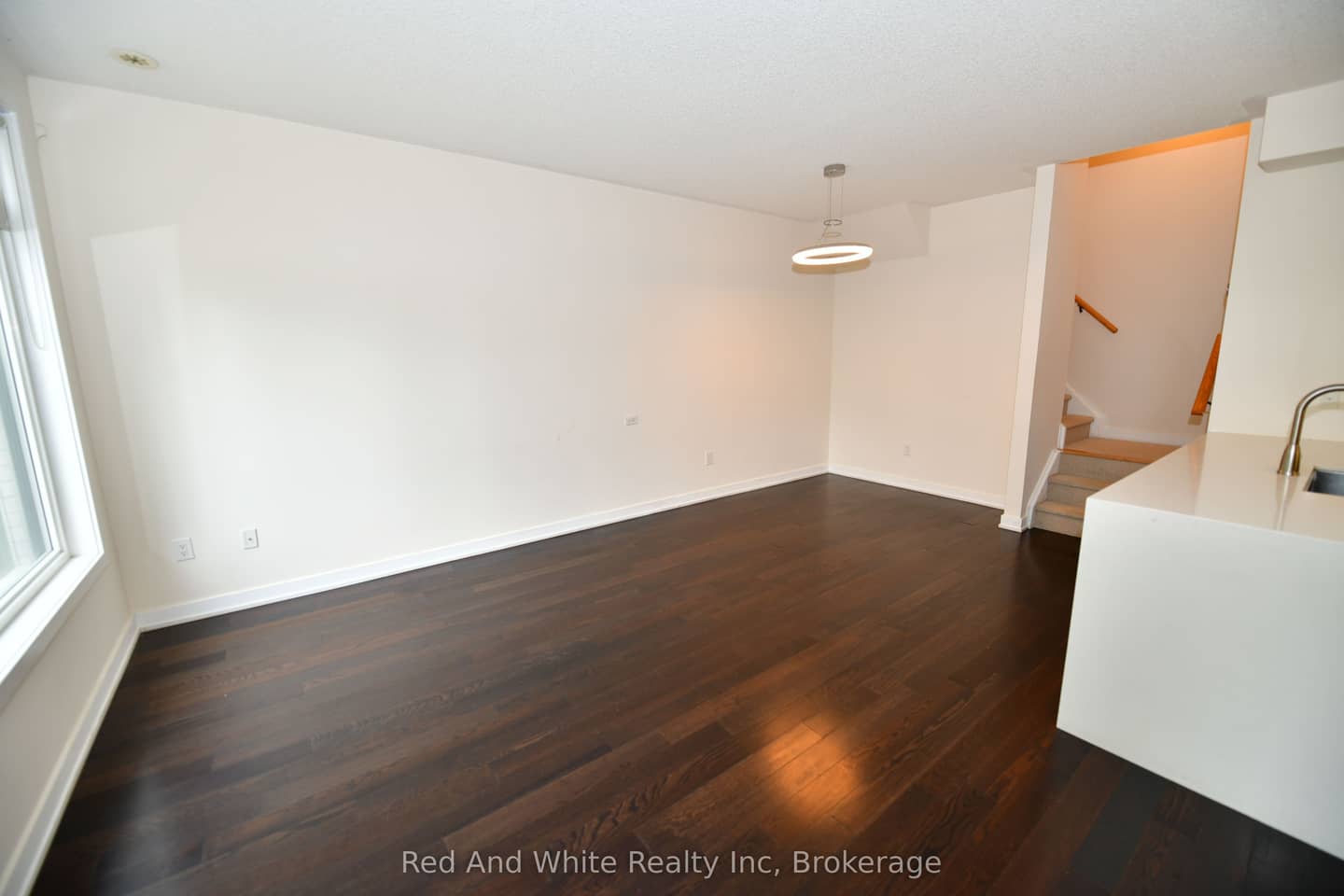 4080 Parkside Village Drive 3, Mississauga, ON L5B 0K2