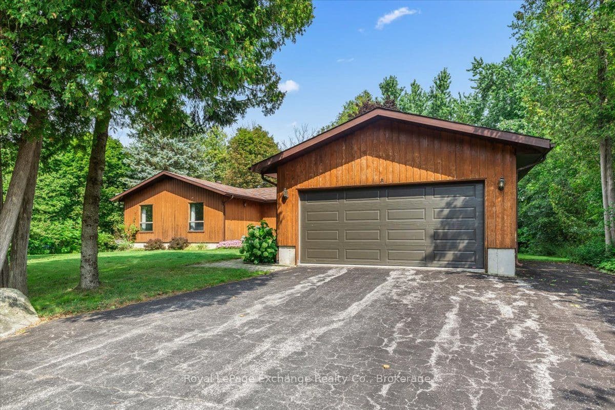 26 Dawson Drive, Kincardine, ON N2Z 2X6