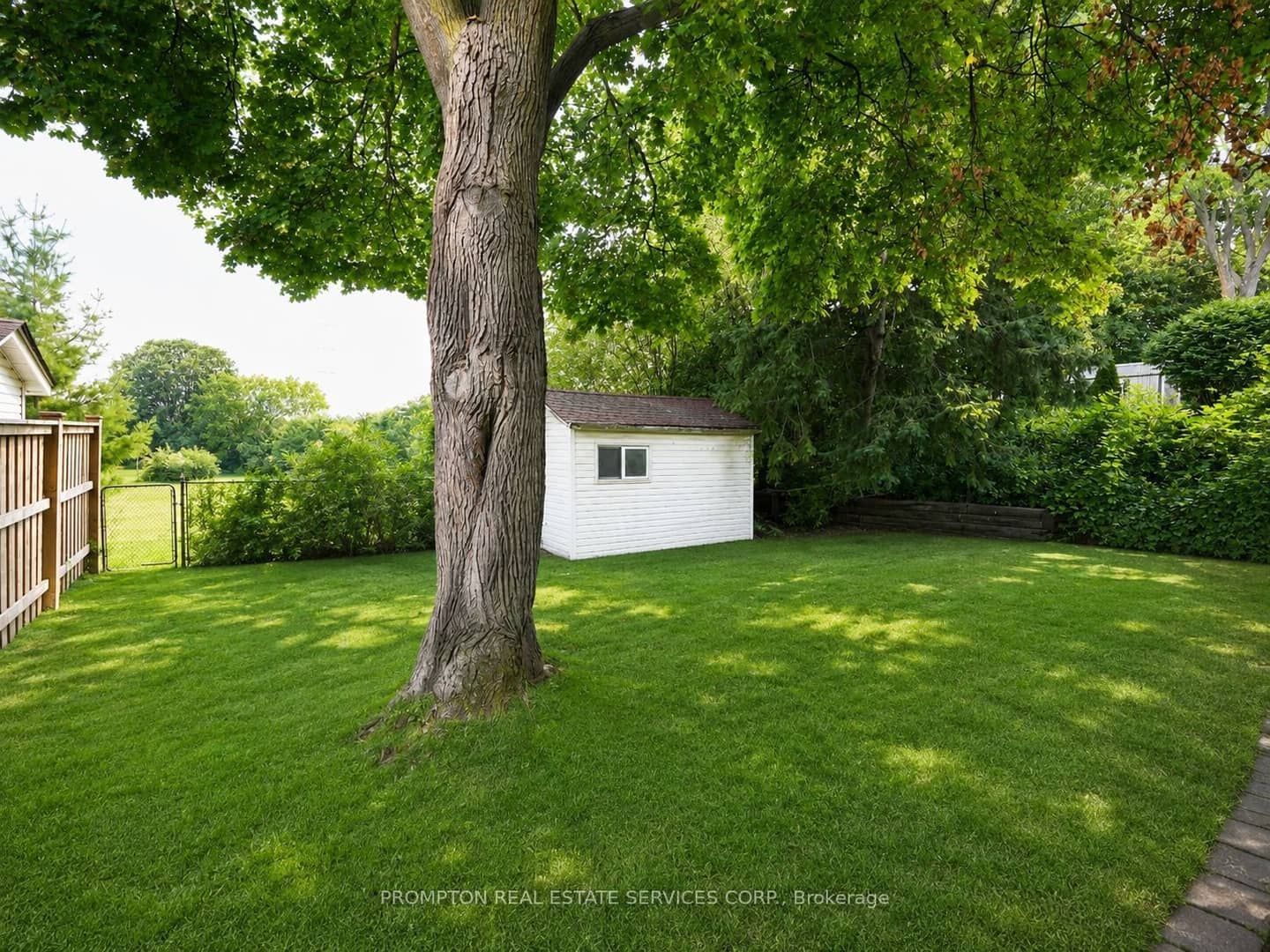 25 Lehar Crescent, Toronto, ON M2H 1J4