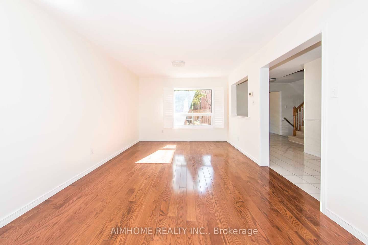 1122 Glen Valley Road, Oakville, ON L6M 3K8