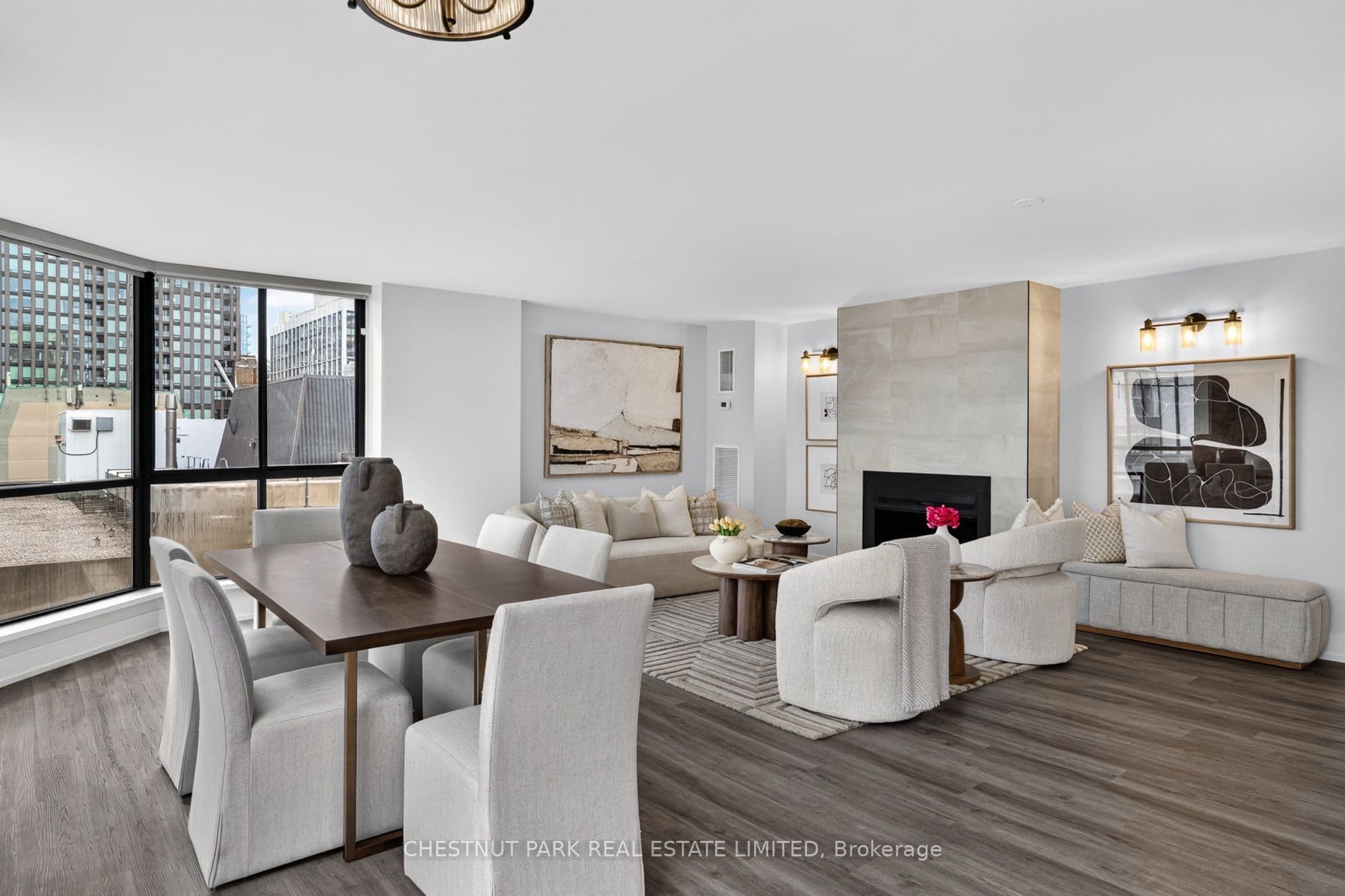 280 Simcoe Street 1209, Toronto, ON M5T 2Y5