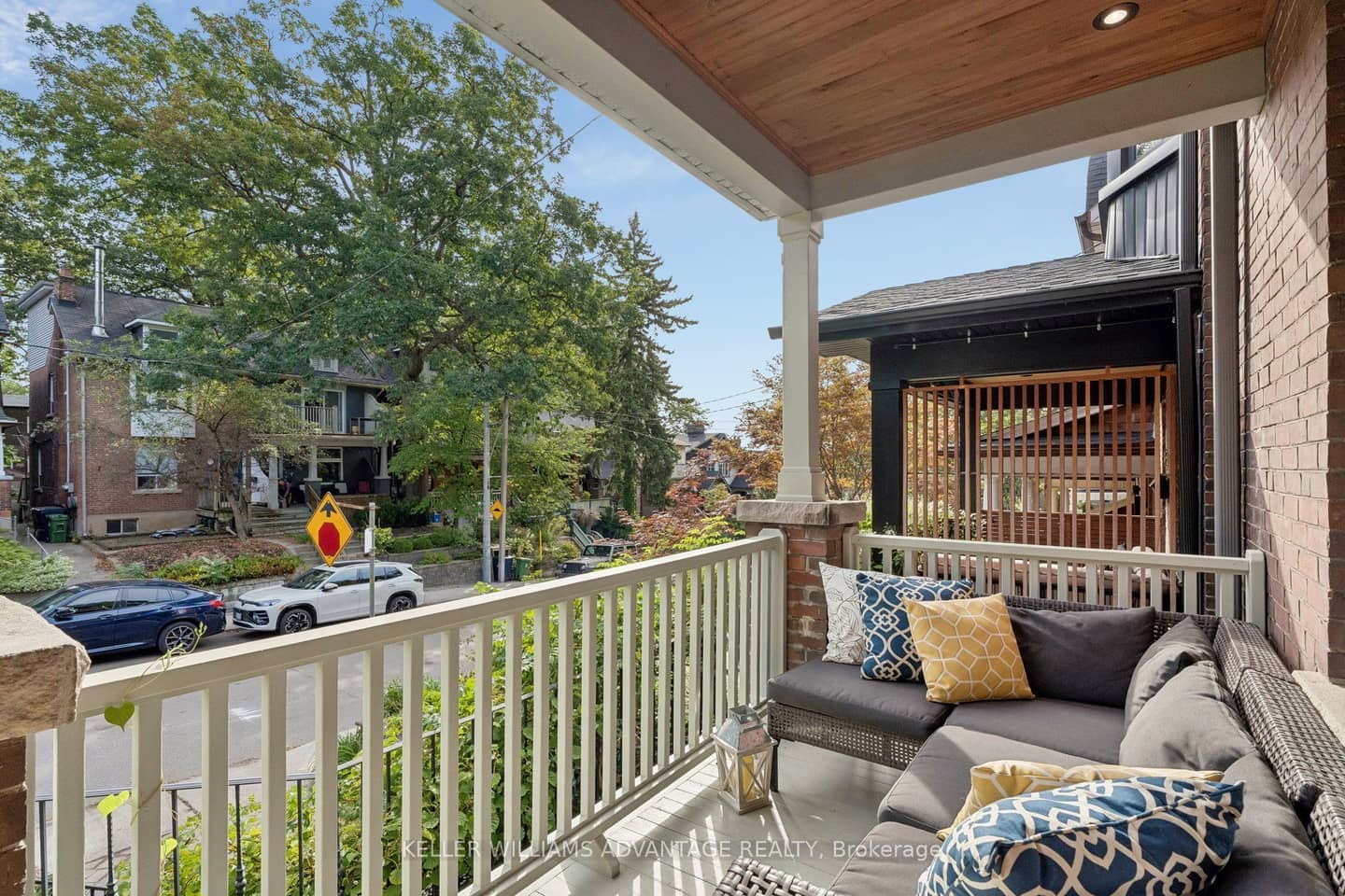 84 Kingsmount Park Road, Toronto, ON M4L 3L4