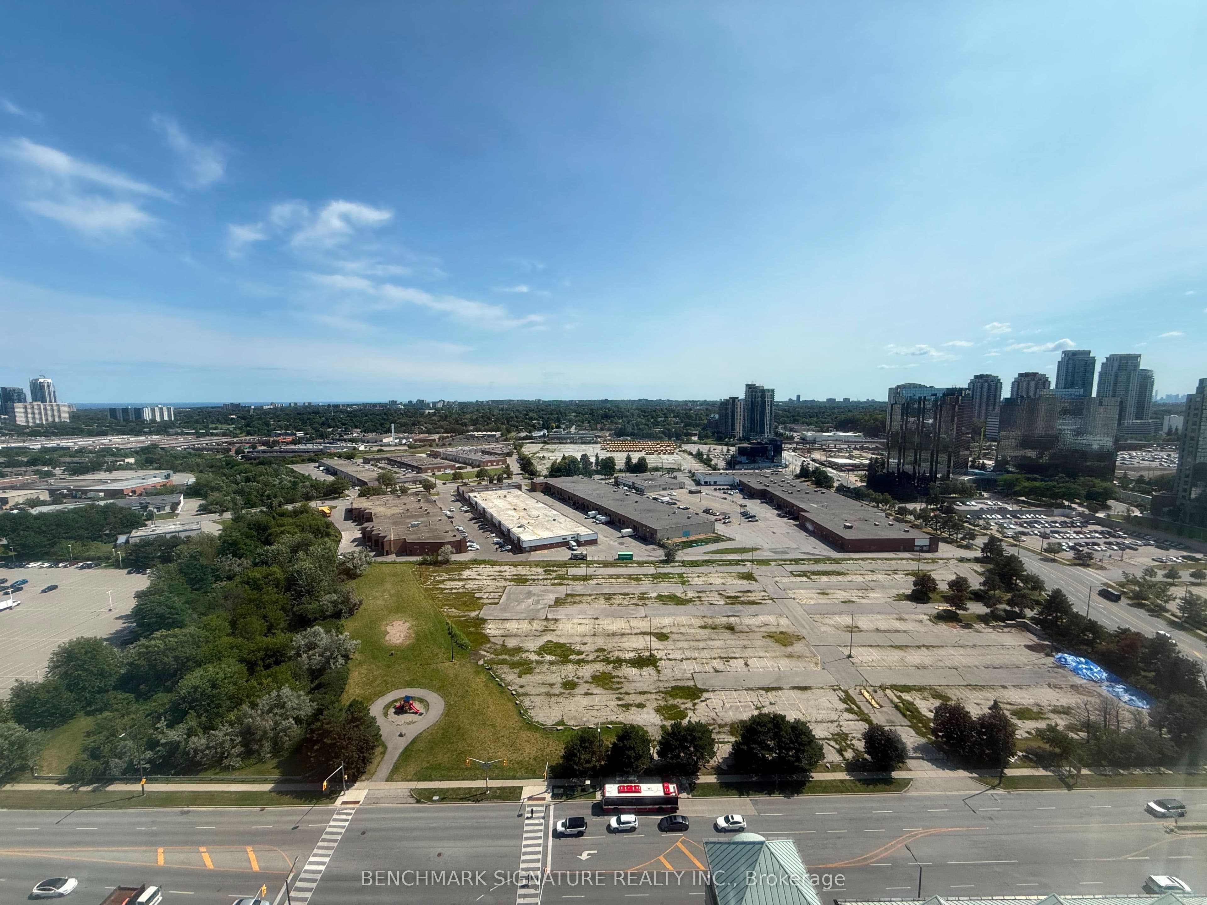88 Corporate Drive 2405, Toronto, ON M1H 3G6