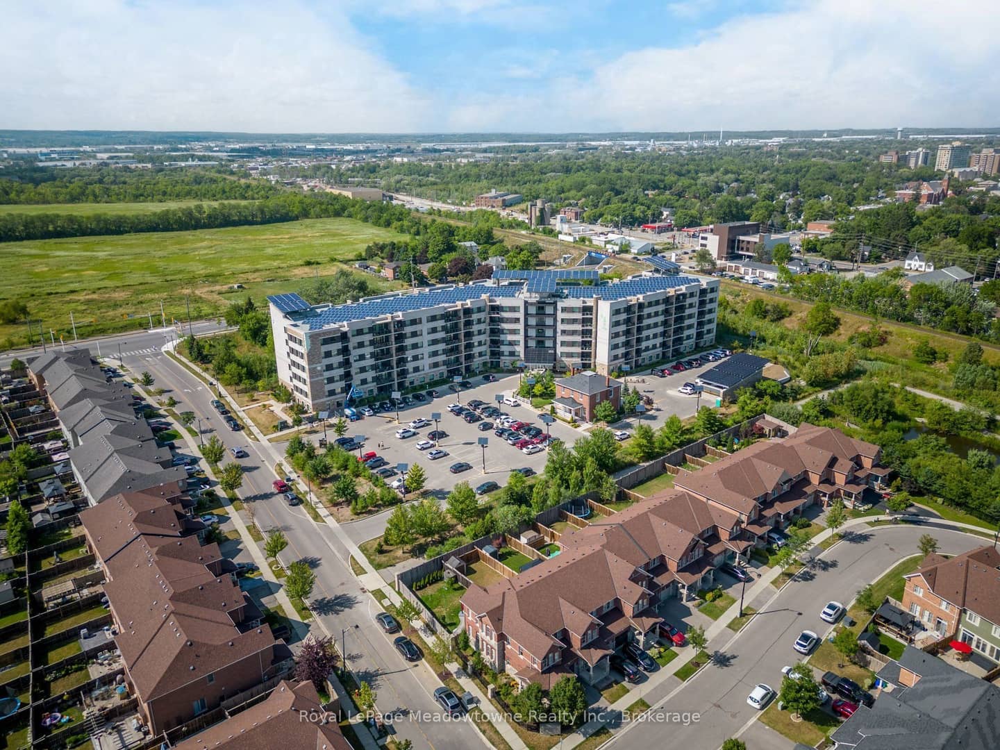 33 Whitmer Street 301, Milton, ON L9T 8P9