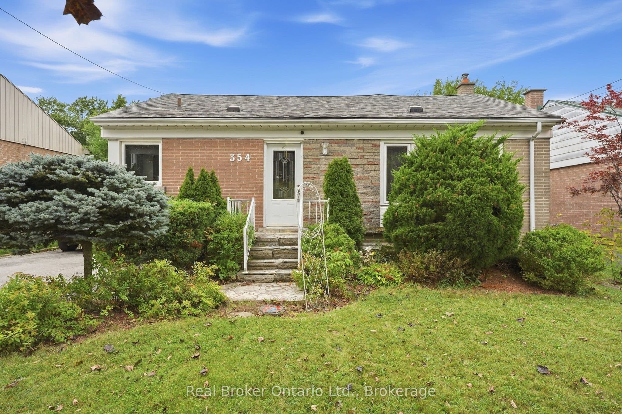 354 East 37th Street, Hamilton, ON L8V 4B6