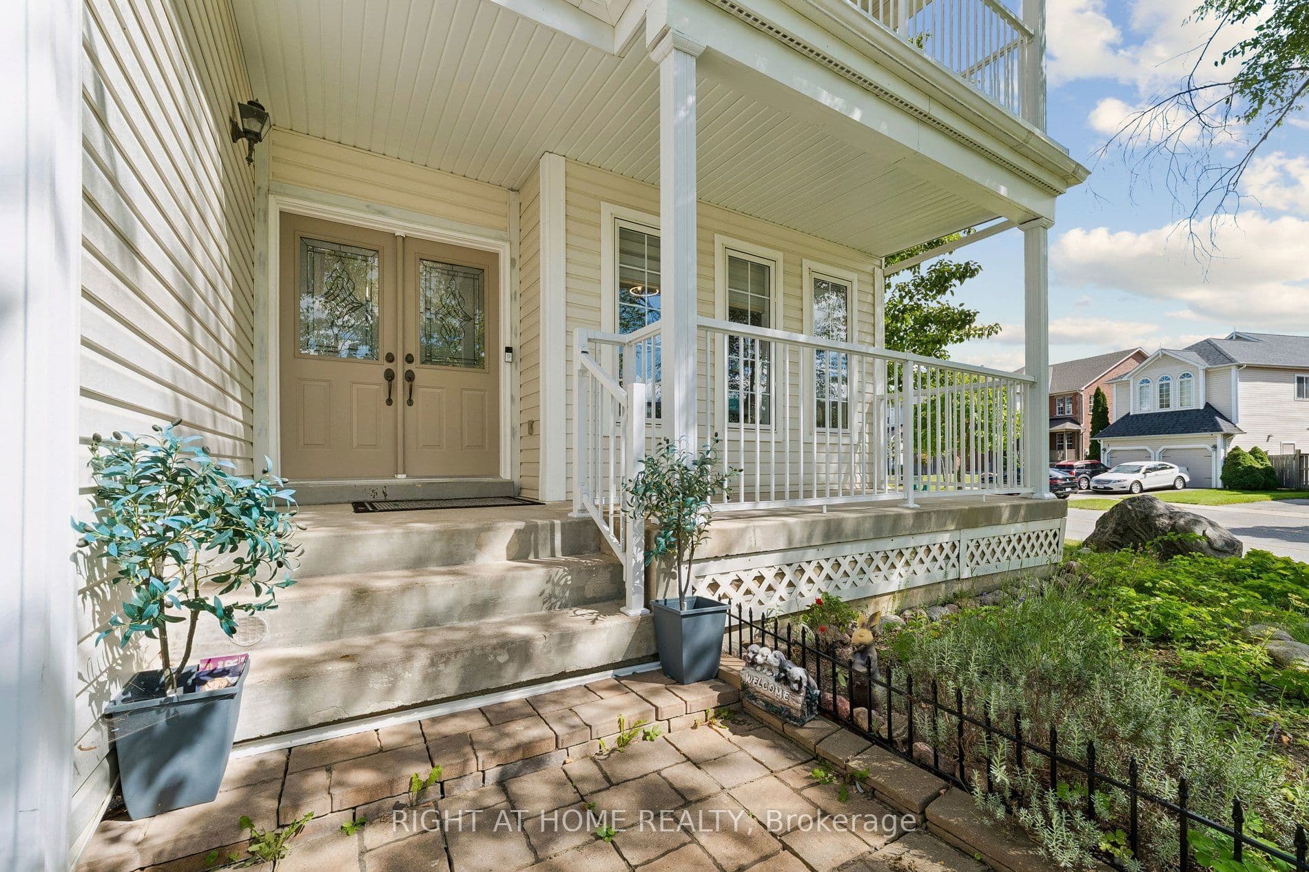 23 Croxall Boulevard, Whitby, ON L1M 2E3