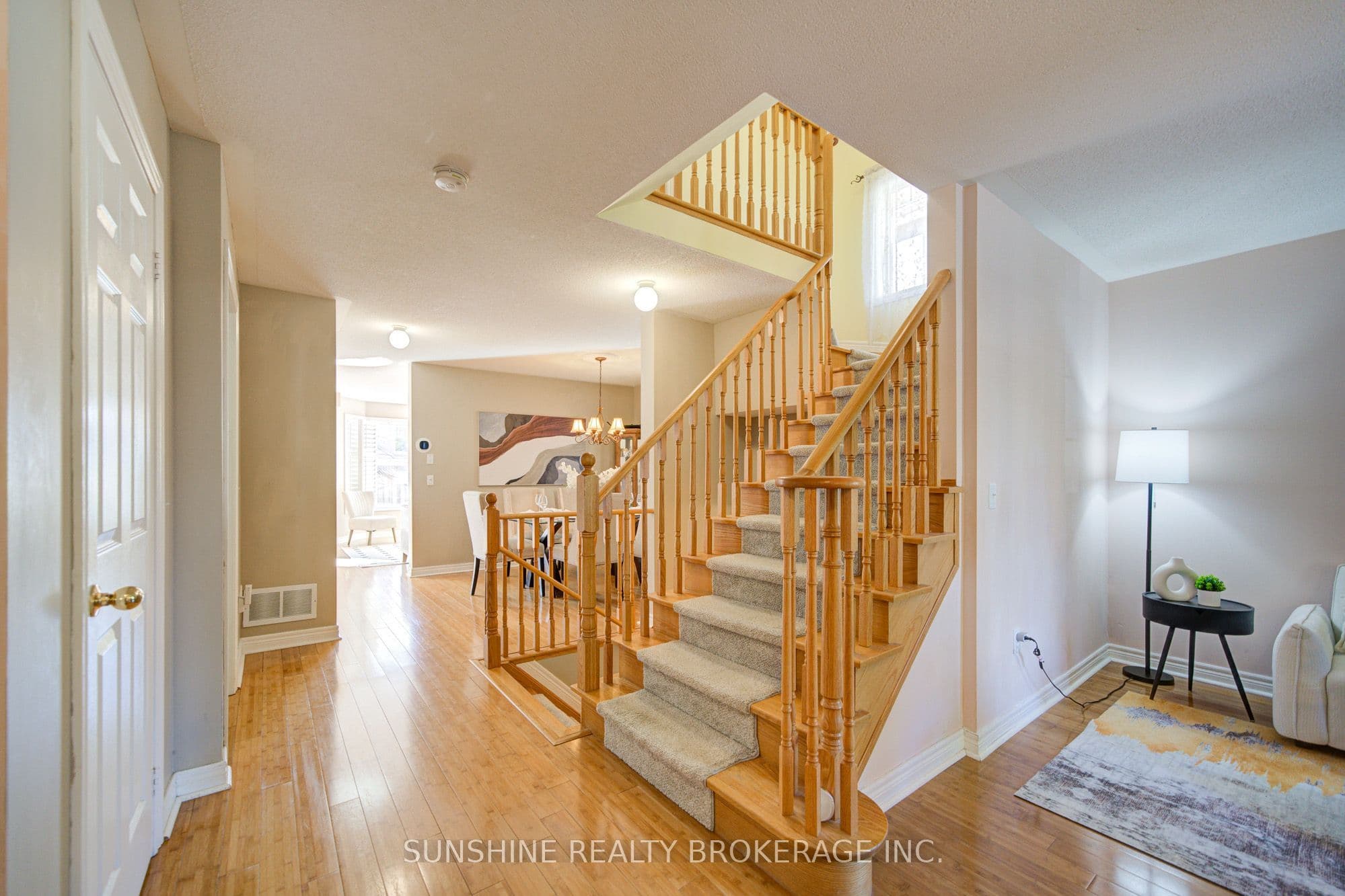 77 Sunburst Crescent, Markham, ON L6E 1E3