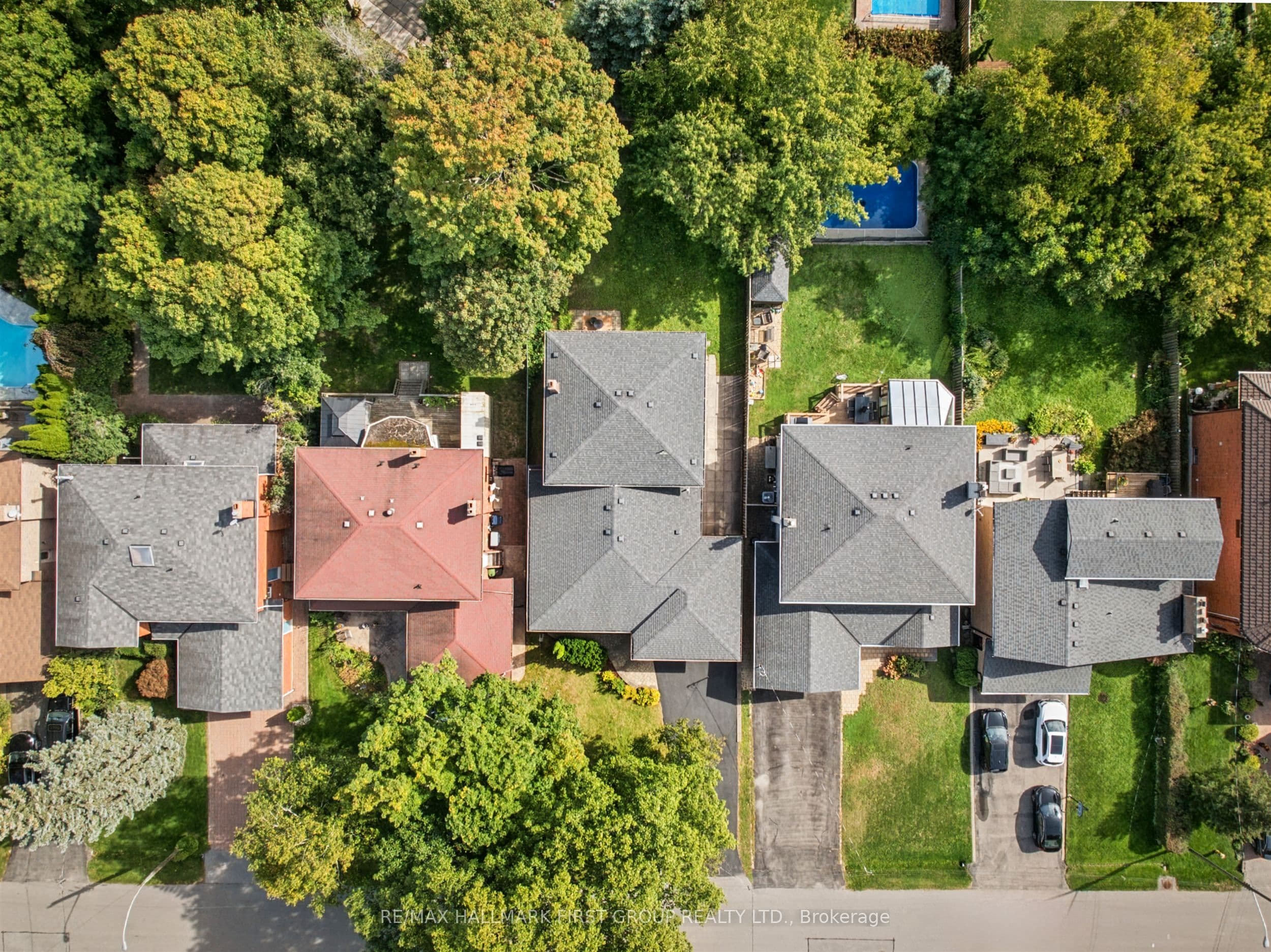 21 Ivan Road, Toronto, ON M1C 1V1