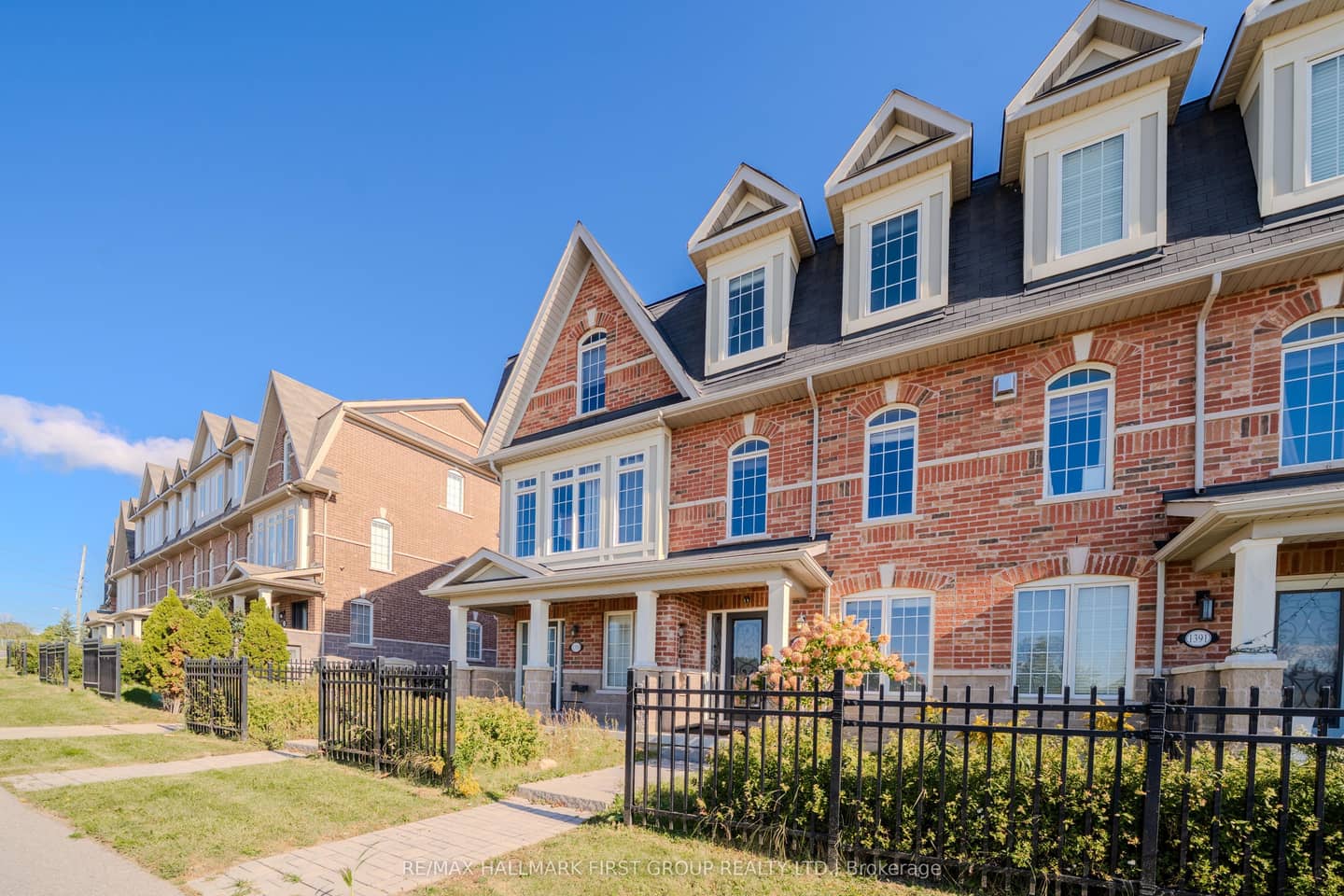 1393 Salem Road N, Ajax, ON L1Z 0R9