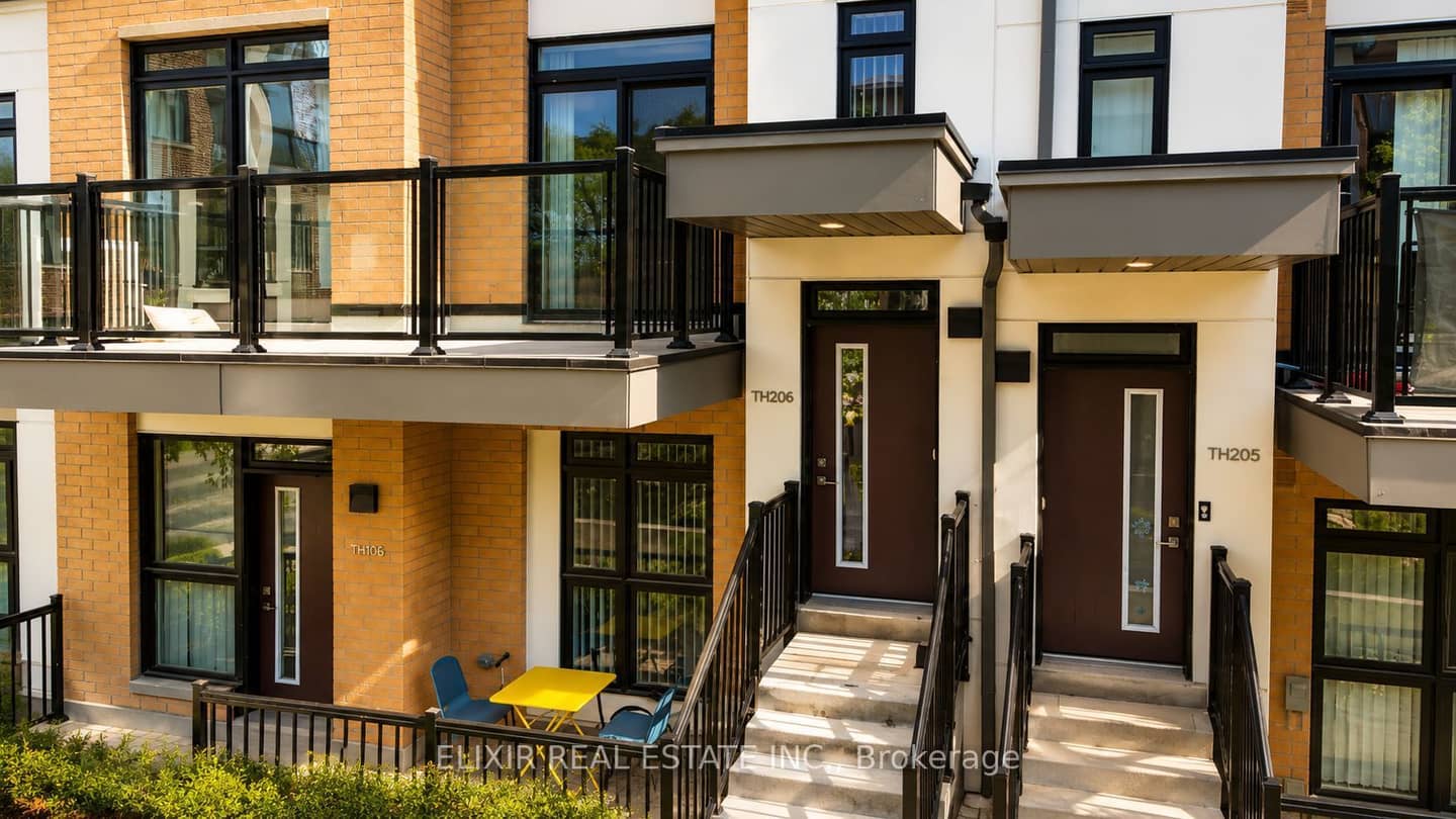 140 Canon Jackson Drive 206, Toronto, ON M6M 0B9