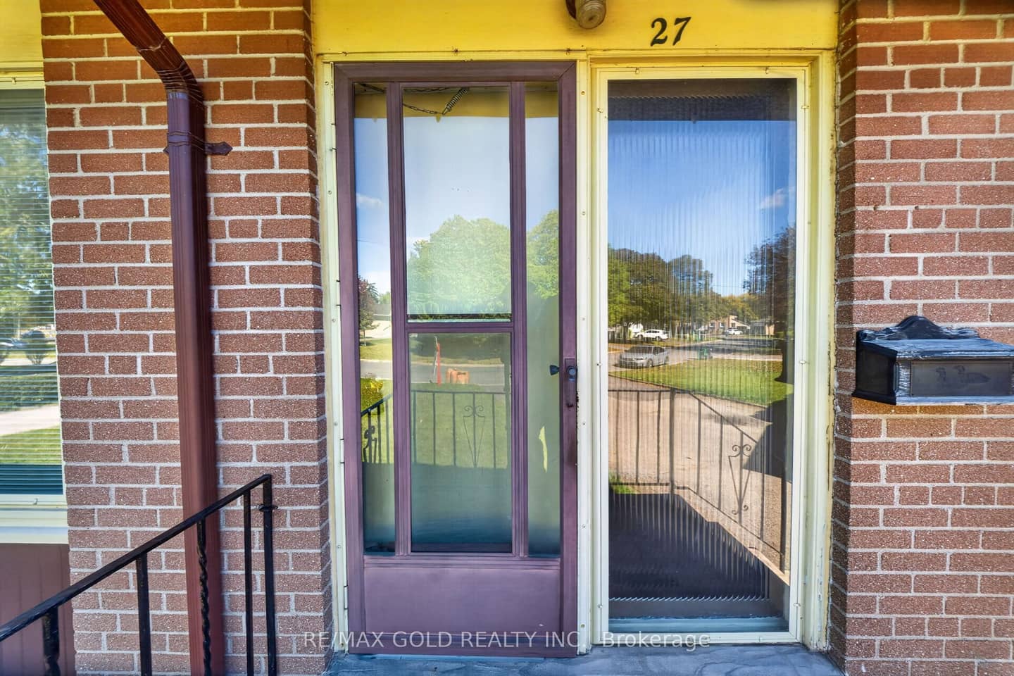 27 Alderbury Crescent, Brampton, ON L6T 1P5