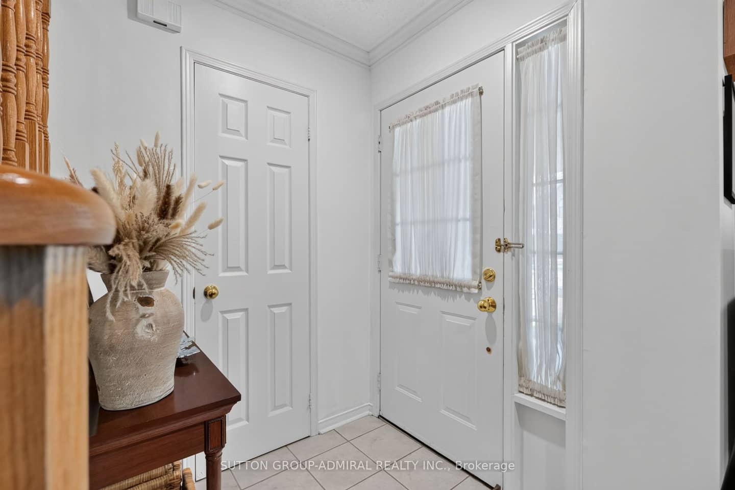 359 John West Way, Aurora, ON L4G 7J7